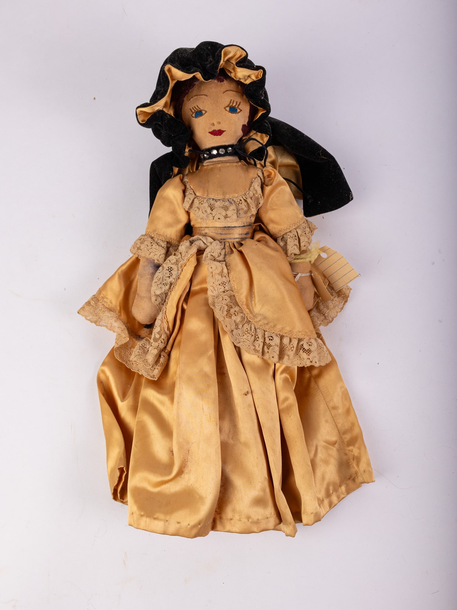 Primitive Early 20th Century Cloth Doll