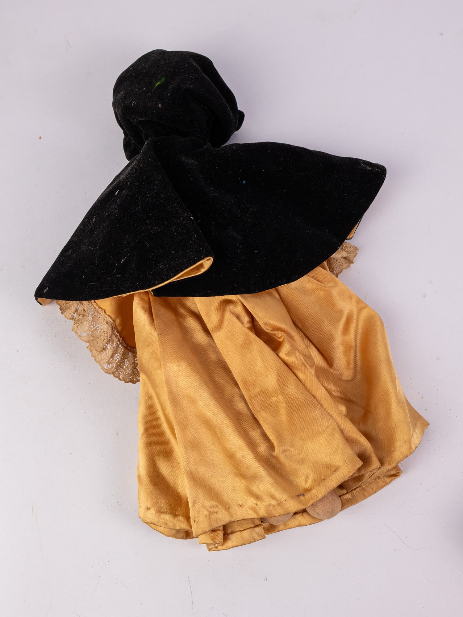 Primitive Early 20th Century Cloth Doll - 6