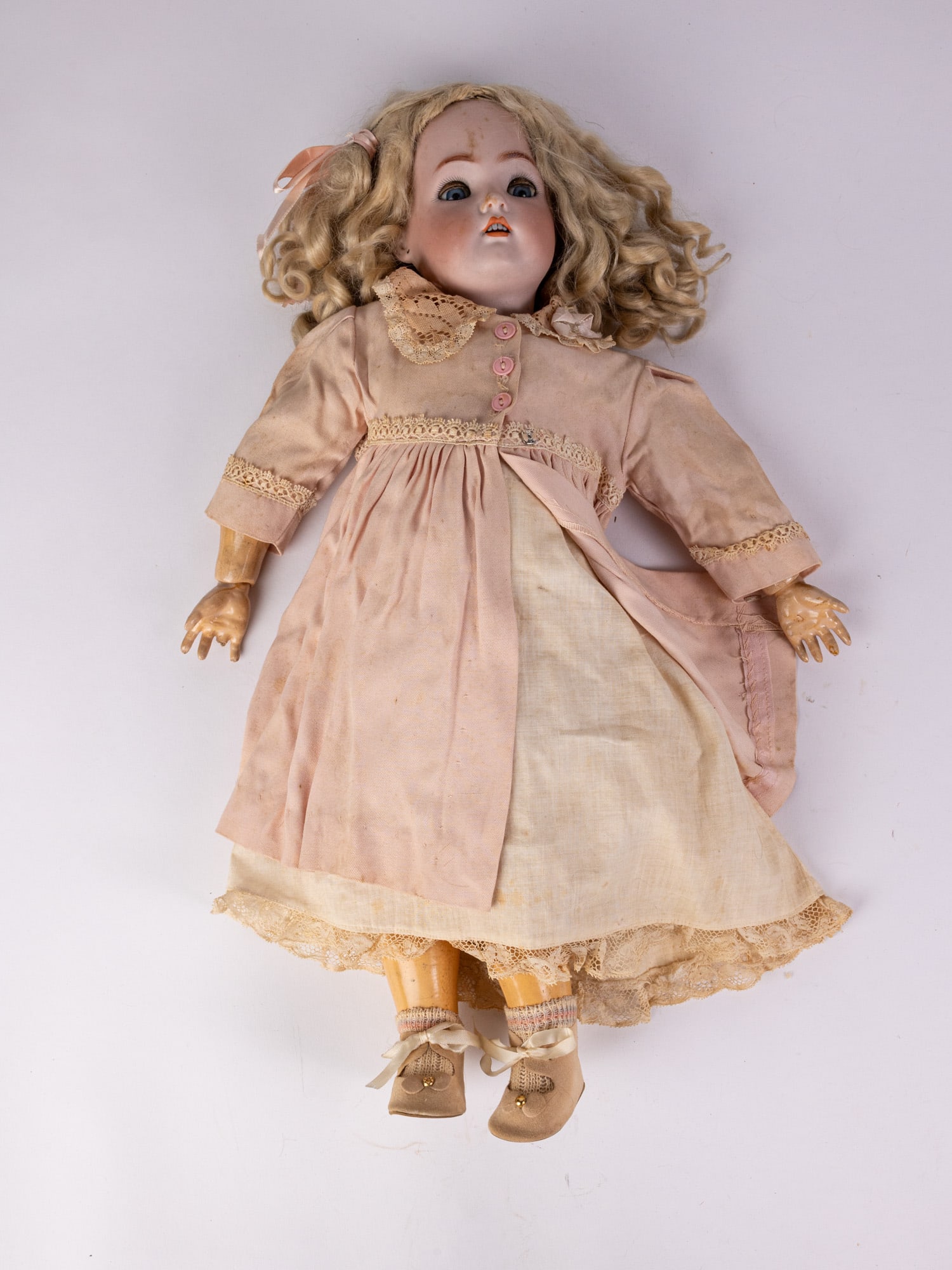 Simon & Halbig 20" Bisque Doll (1 of 7)