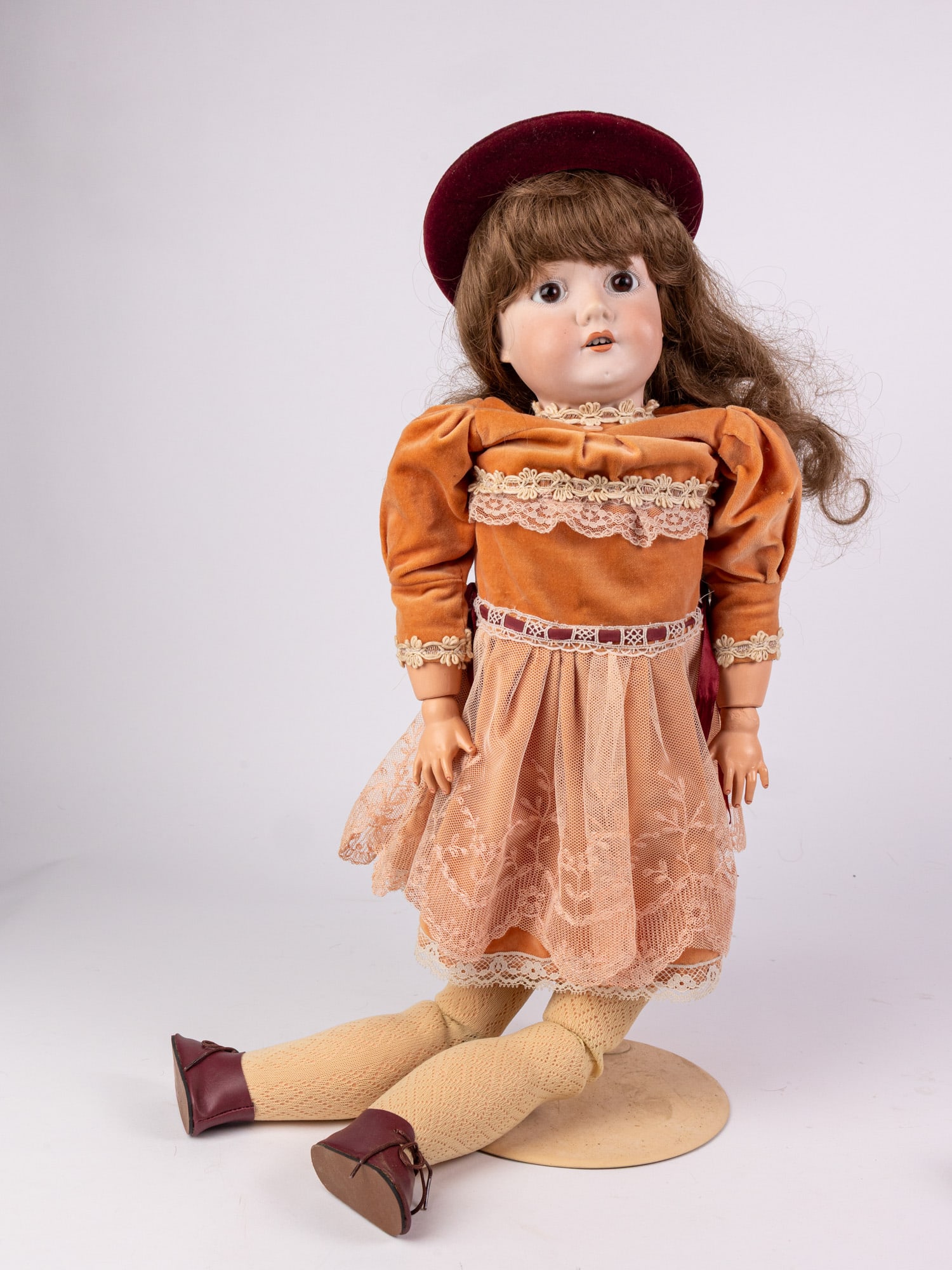 Antique C. M. Bergmann 26" Bisque Doll: Antique C. M. Bergmann 26" Bisque Doll Size 26" Literature Brooks Auction – Online Auction Terms & Conditions Contact: (856) 694-2960 | info@brooks.auction READ BEFORE YOU BID: We want y