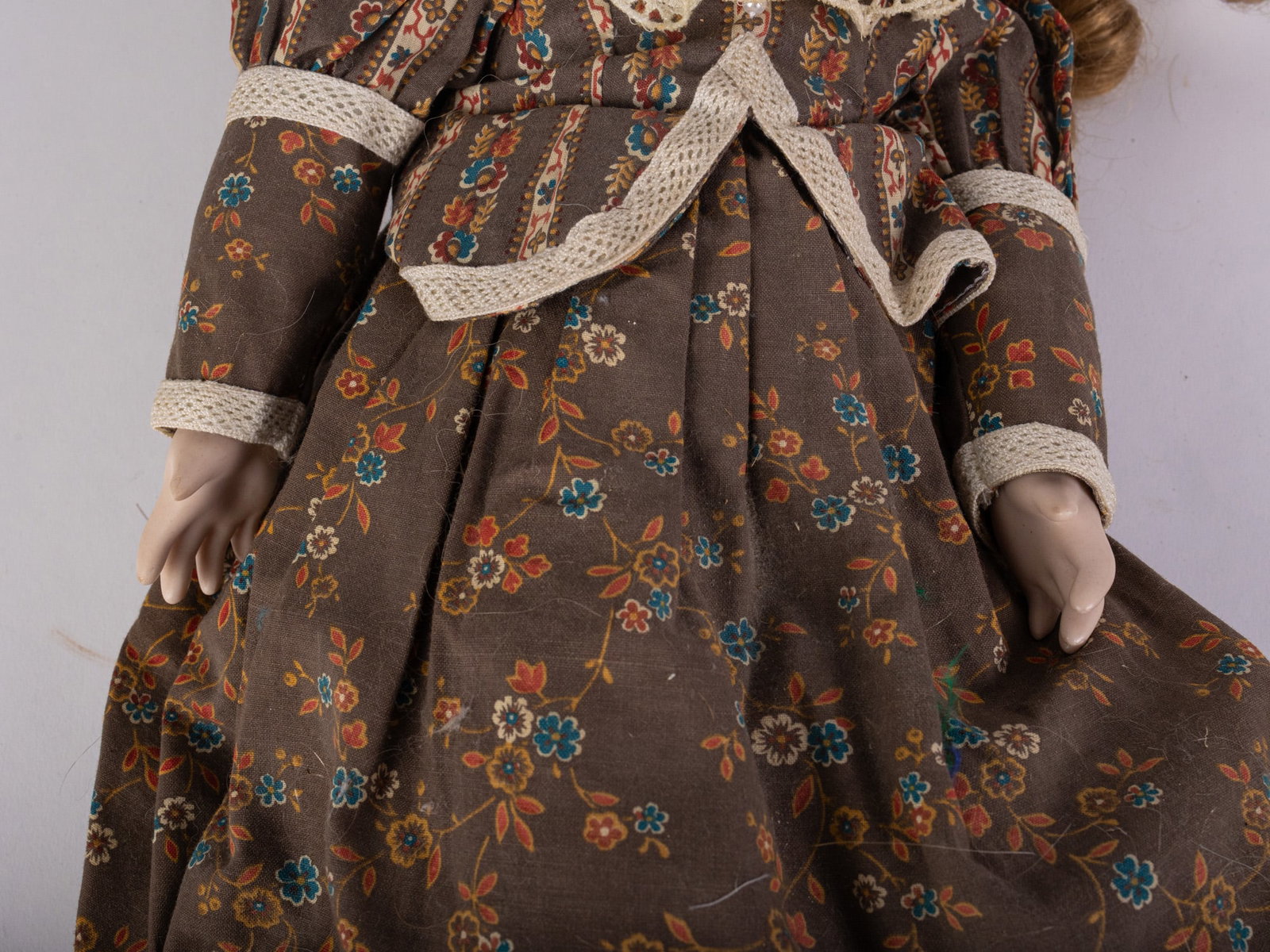 Victoria Ashlea Originals Limited Edition Collectible Doll - 4