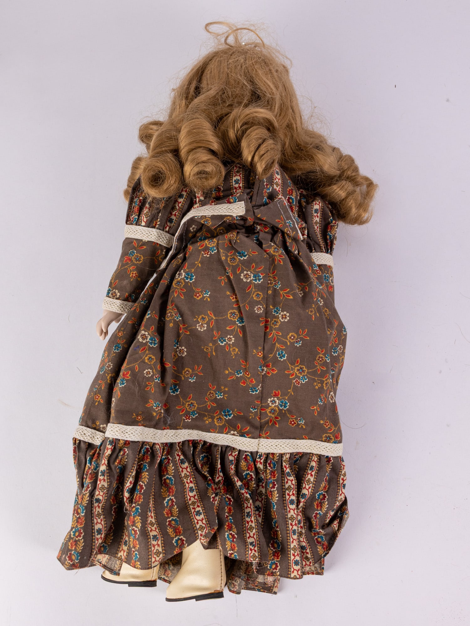 Victoria Ashlea Originals Limited Edition Collectible Doll - 5