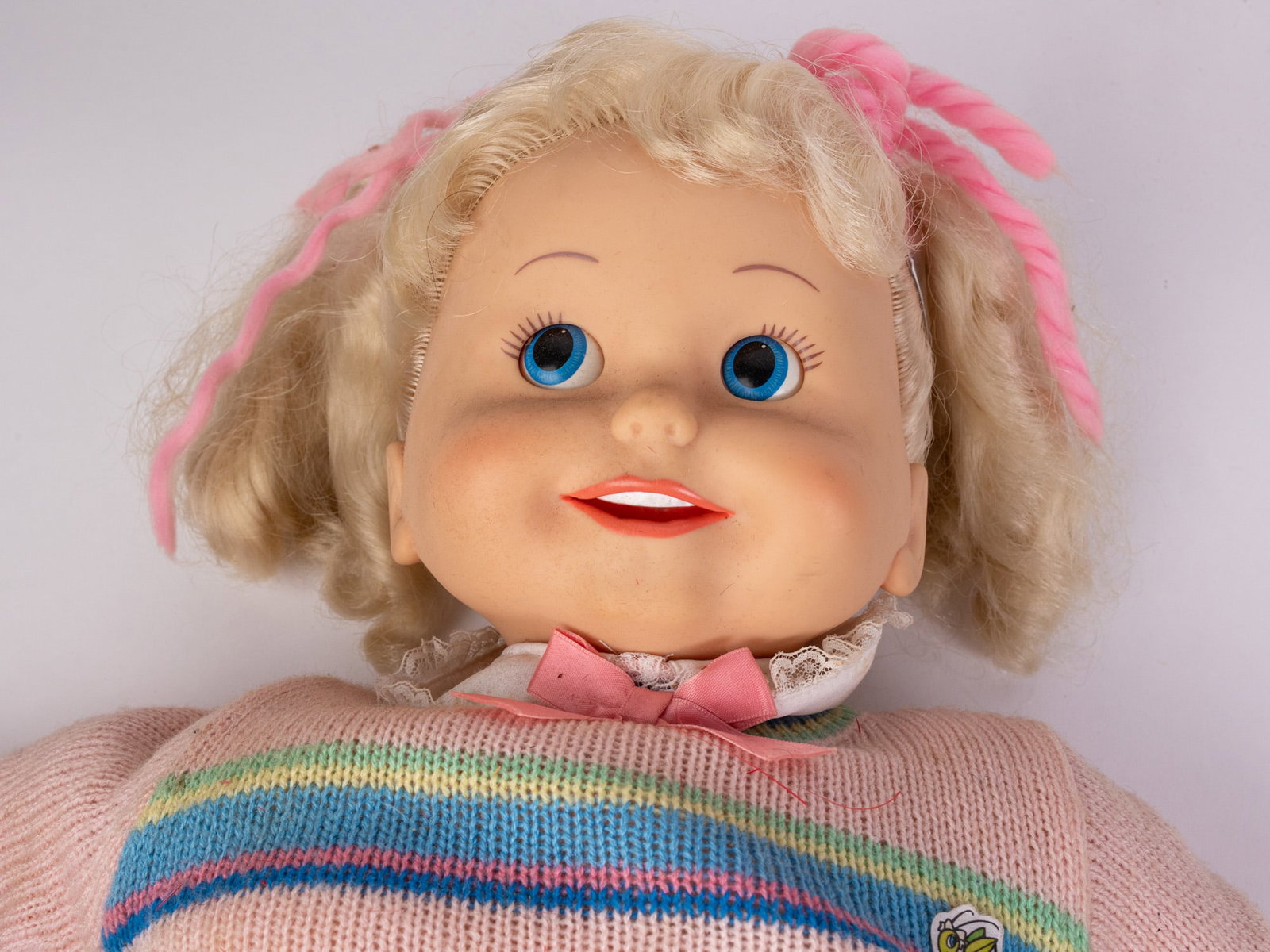 1986 Playmates Cricket Doll - 3