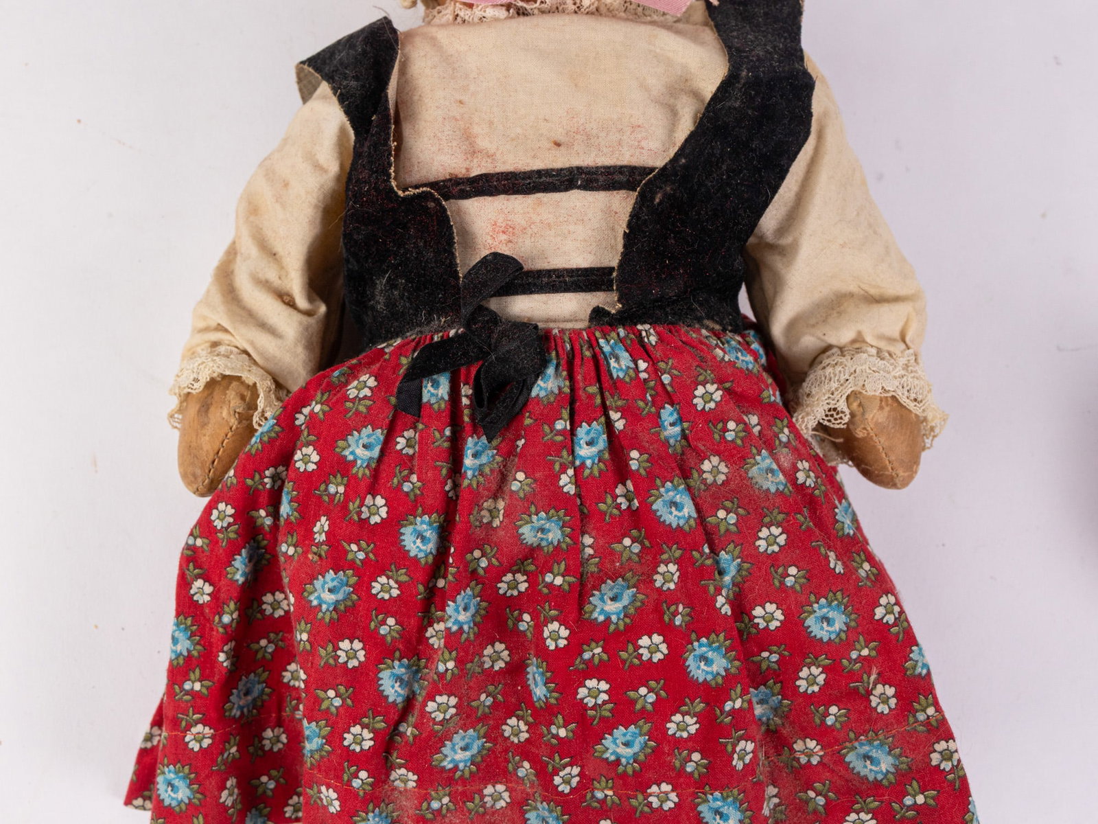 Lenci Style Vintage Cloth and Sawdust Doll - 4