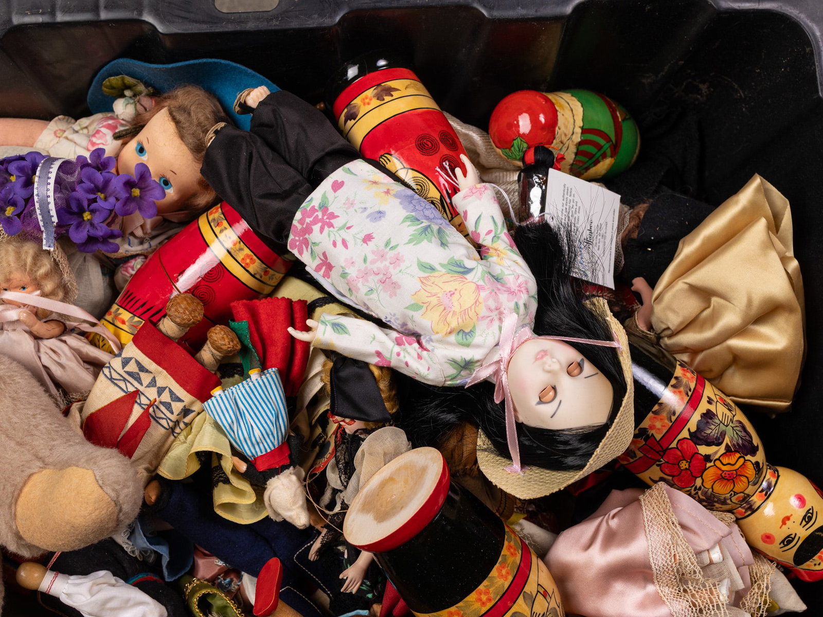 Large Lot of Assorted Vintage Dolls - 5