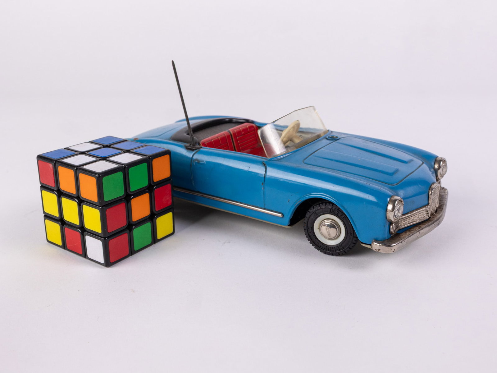 Schuco 2010 Magico Toy Wind-Up Car - 2
