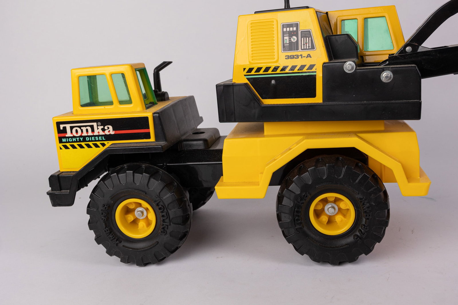 Tonka "Mighty Diesel" Load 1210 Backhoe - 3