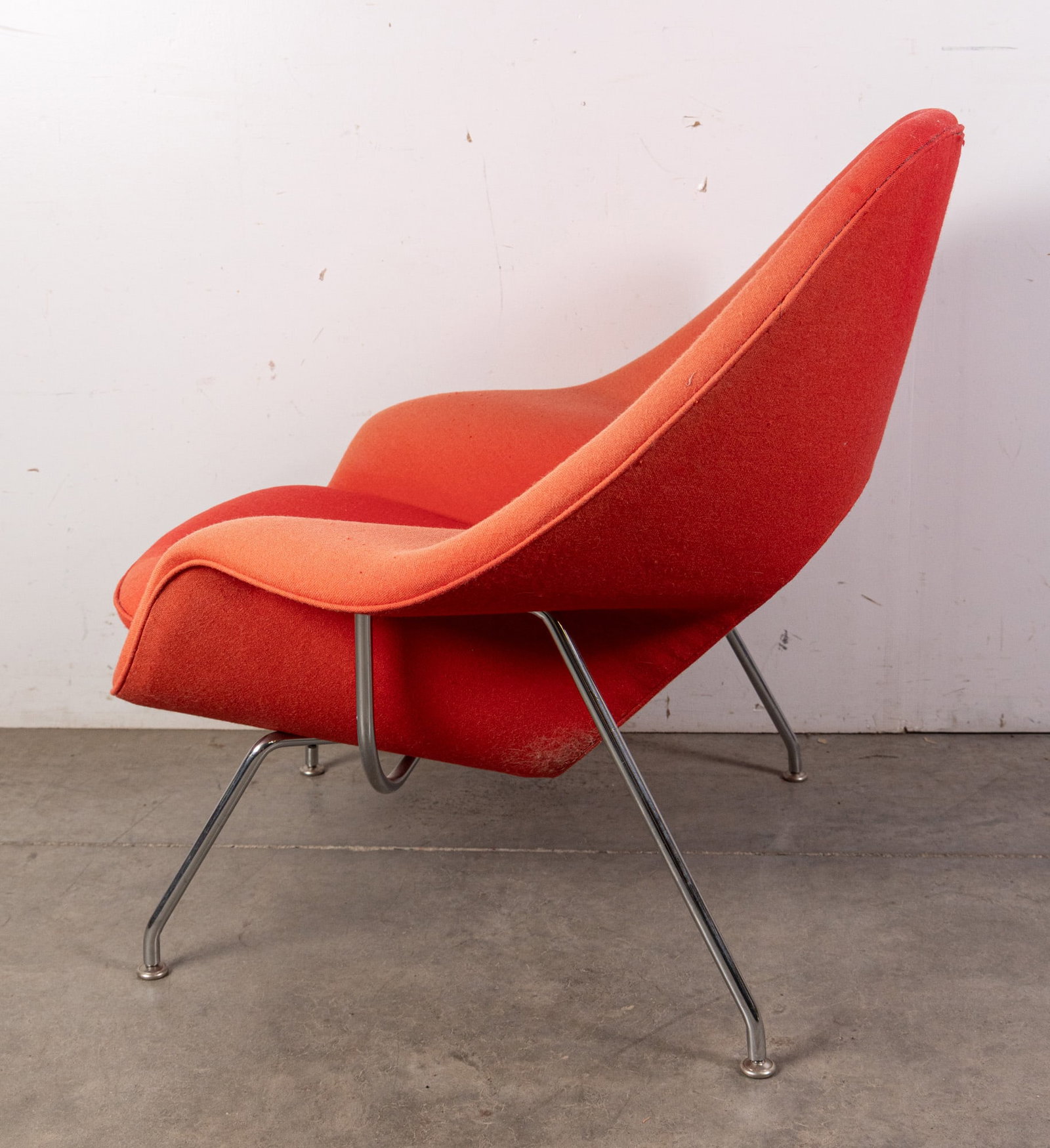 Eero Saarinen for Knoll Womb Chair - 7