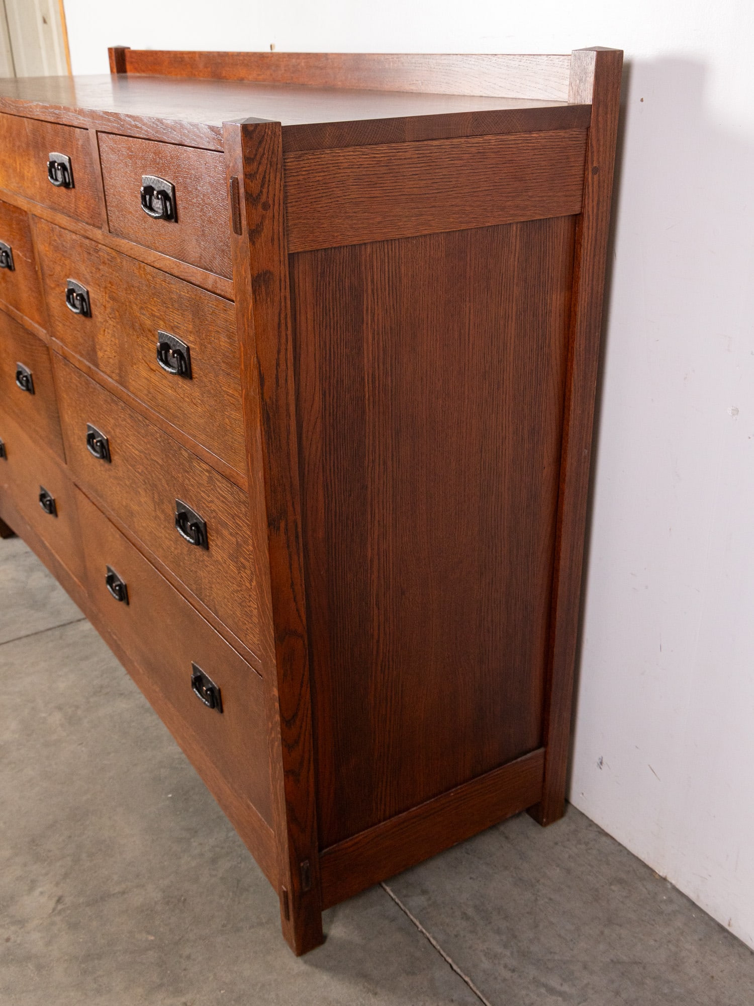 Stickley Mission Oak 9-Drawer Master Dresser with Mirror - 3