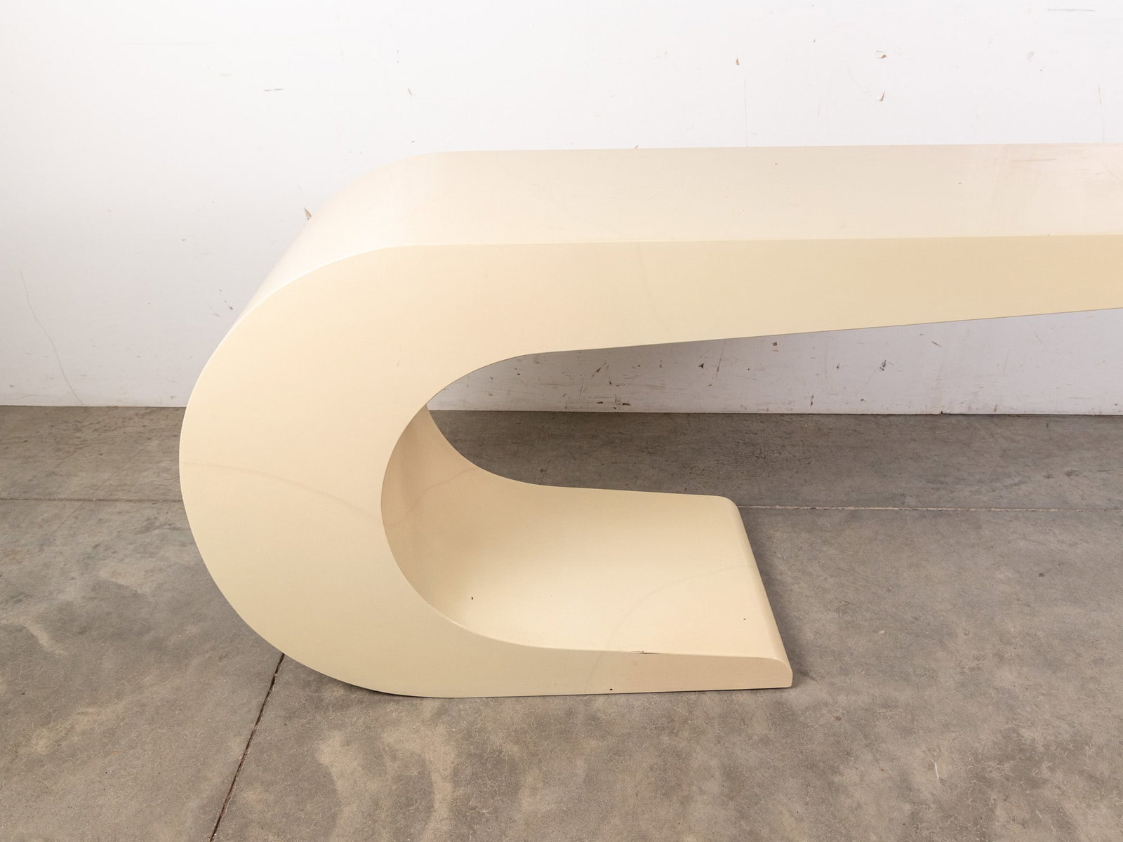 Pierre Cardin 1970's Cantilevered Mod Table - 2