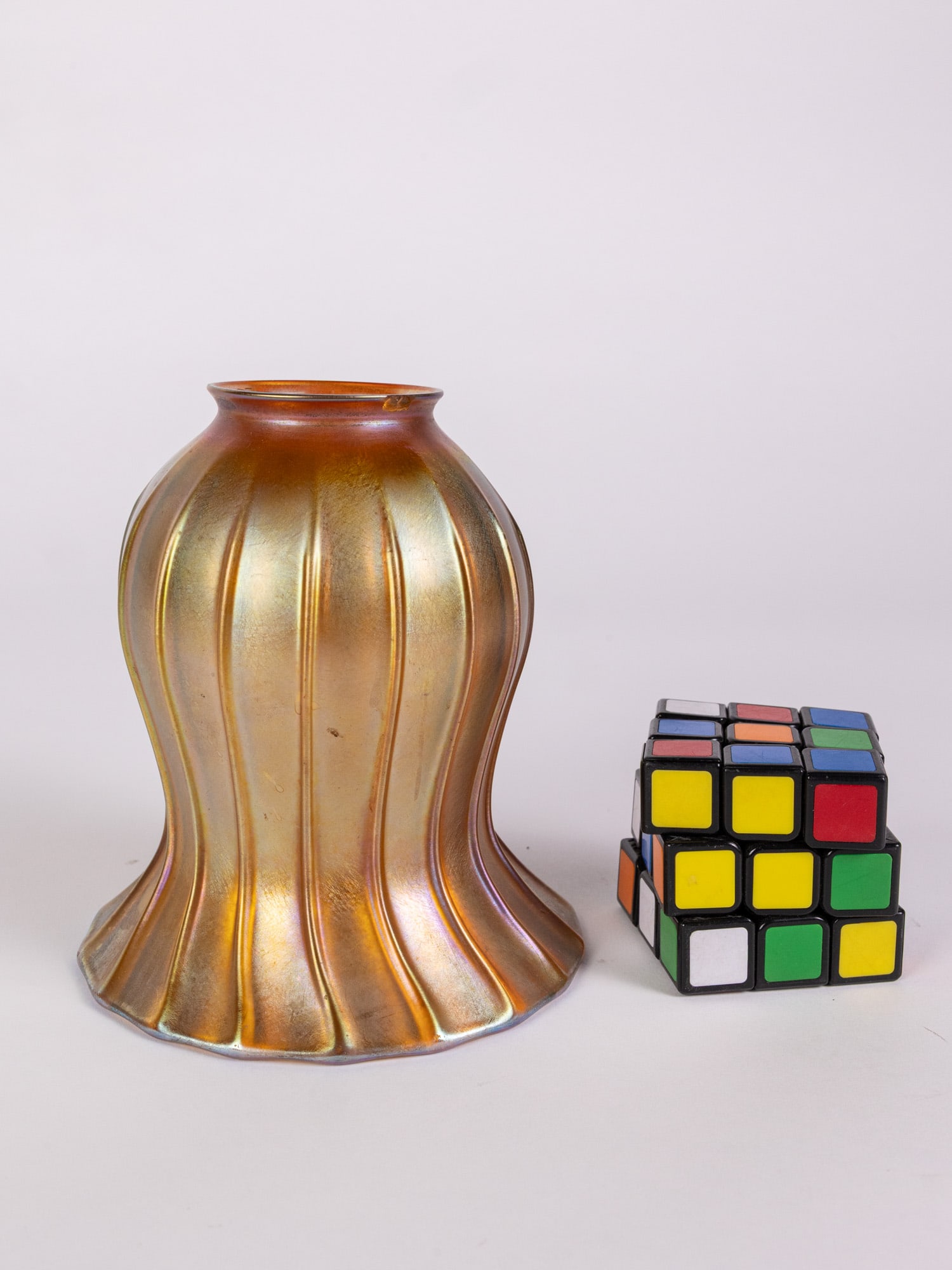 Quezal Favrile Iridescent Gold Aurene Ribbed Lamp Shade - 2