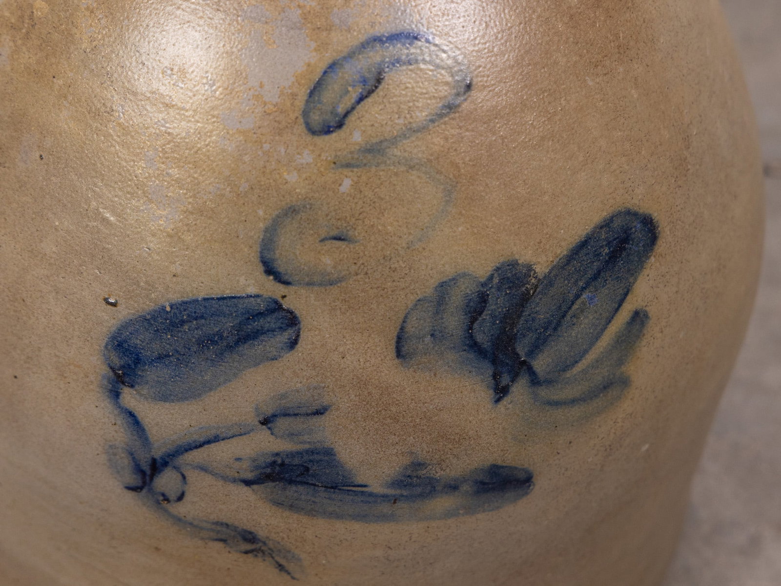19th c. Local Cobalt Decorated Stoneware Jug - 3