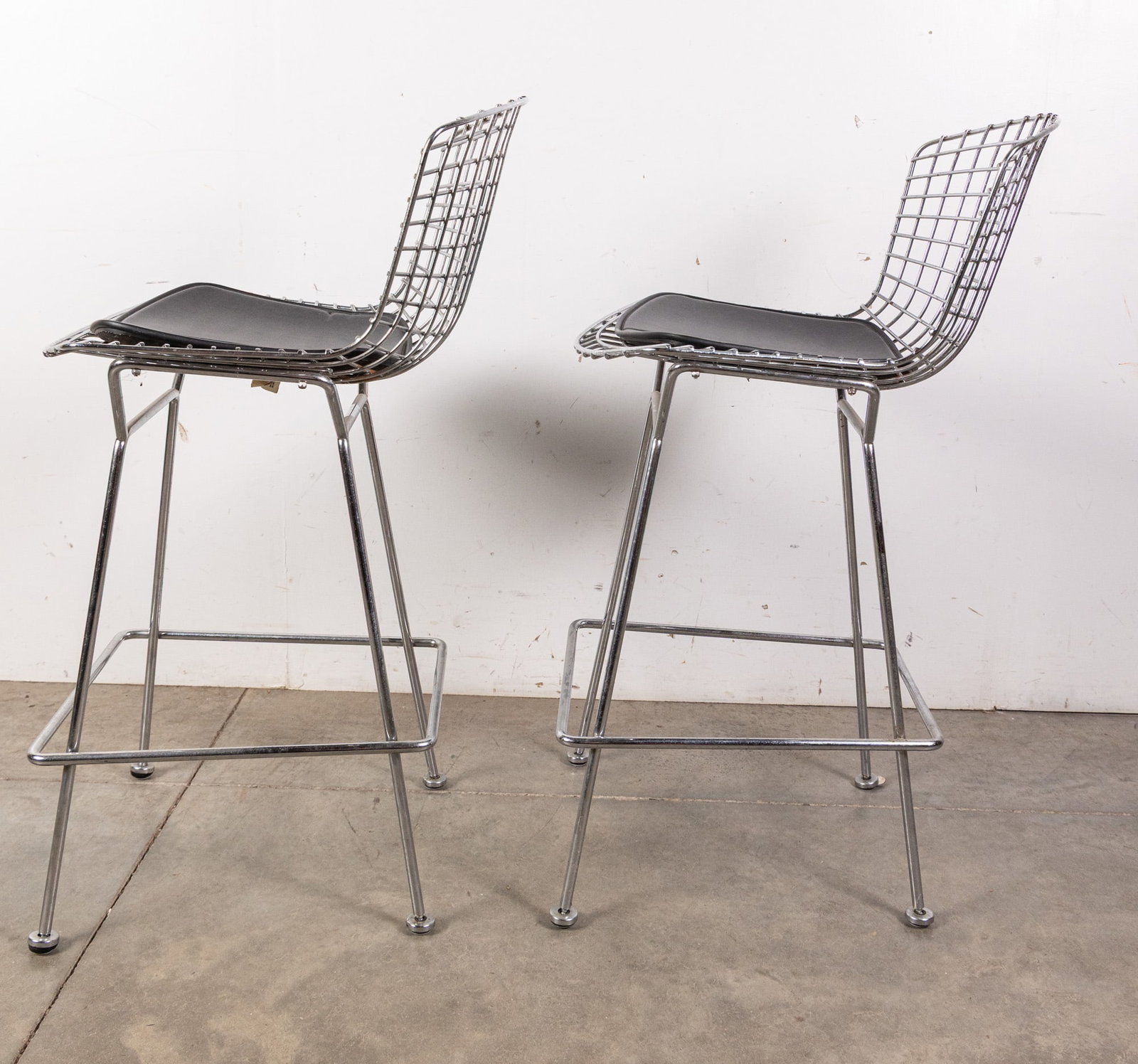 (2) Harry Bertoia for Knoll Bar Stools - 6