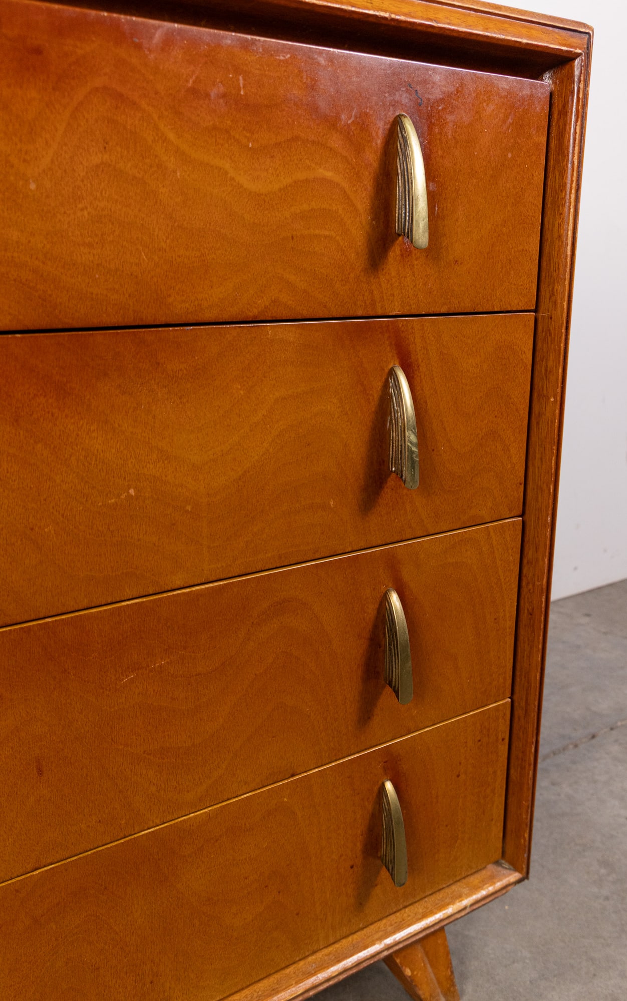 Red Lion Table Co. Early Mid Century Modern Dresser - 3