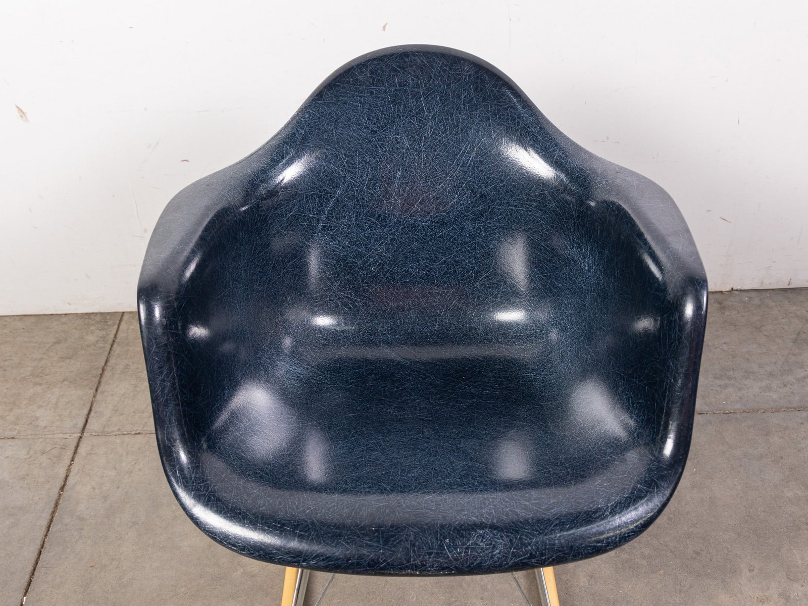 Modernica After Eames Navy Shell Rocker - 2
