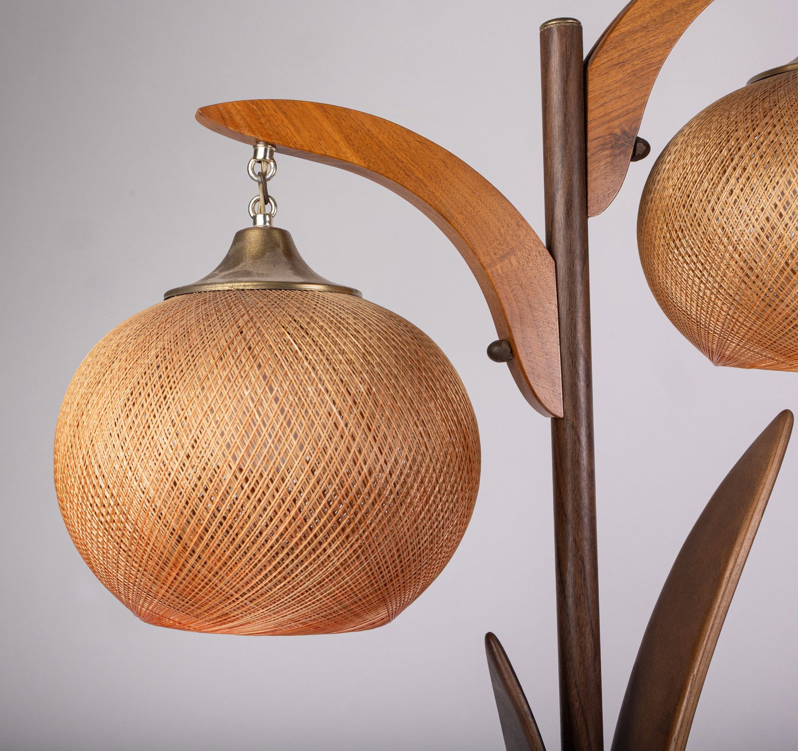Mid Century Modern Walnut and Wicker Table Lamp - 4
