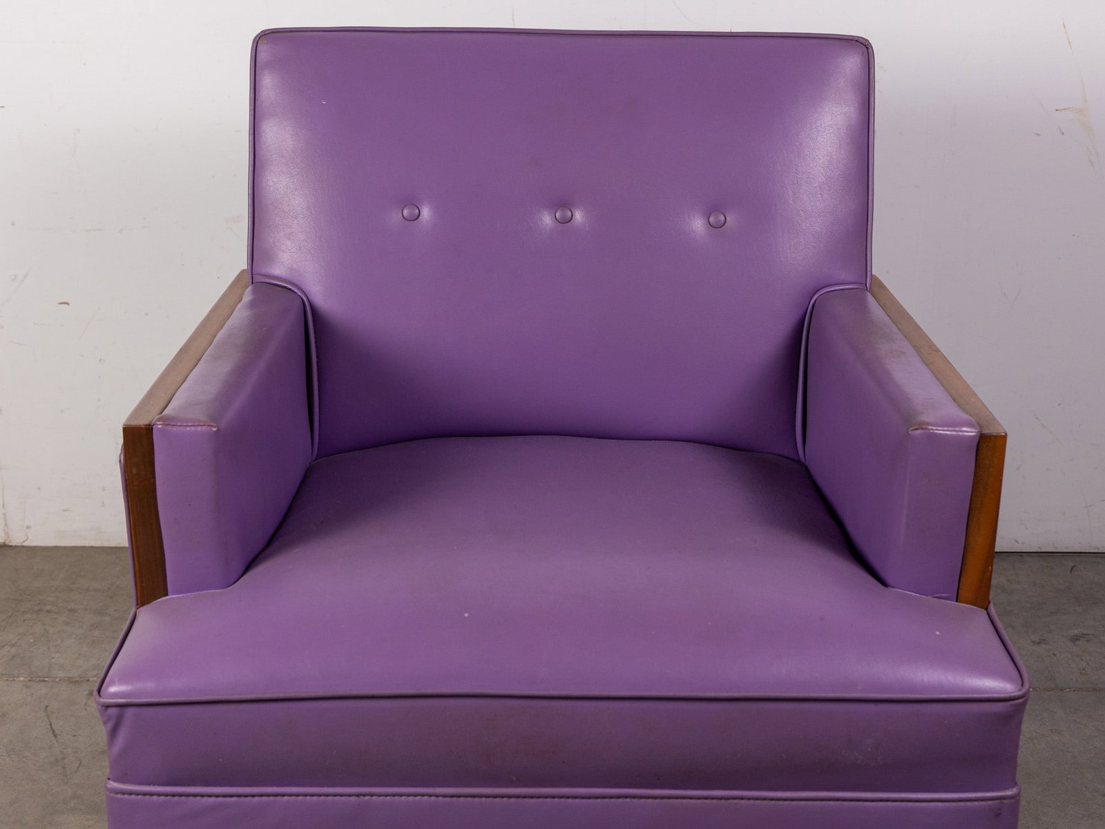 Groovy Purple Vintage Mid Century Armchair - 2