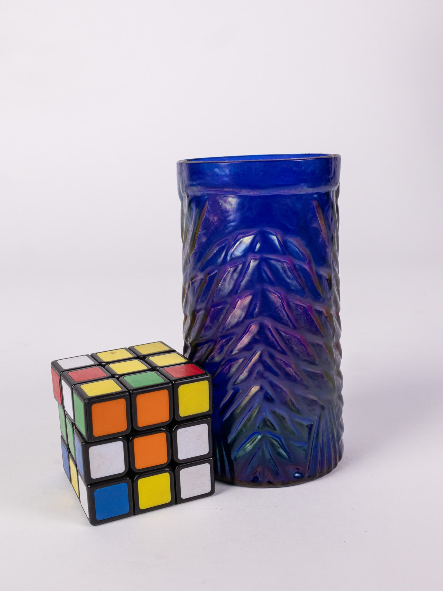 John Cook Signed Cobalt Iridescent Art Glass Koi Fish Tumbler - 2