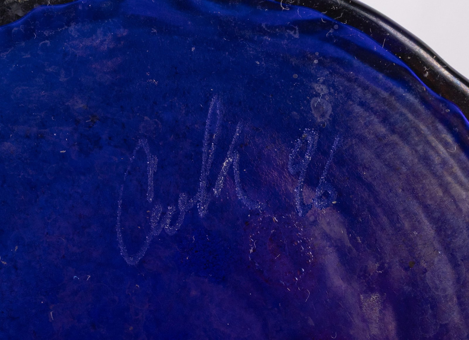 John Cook Signed Cobalt Iridescent Art Glass Koi Fish Tumbler - 8