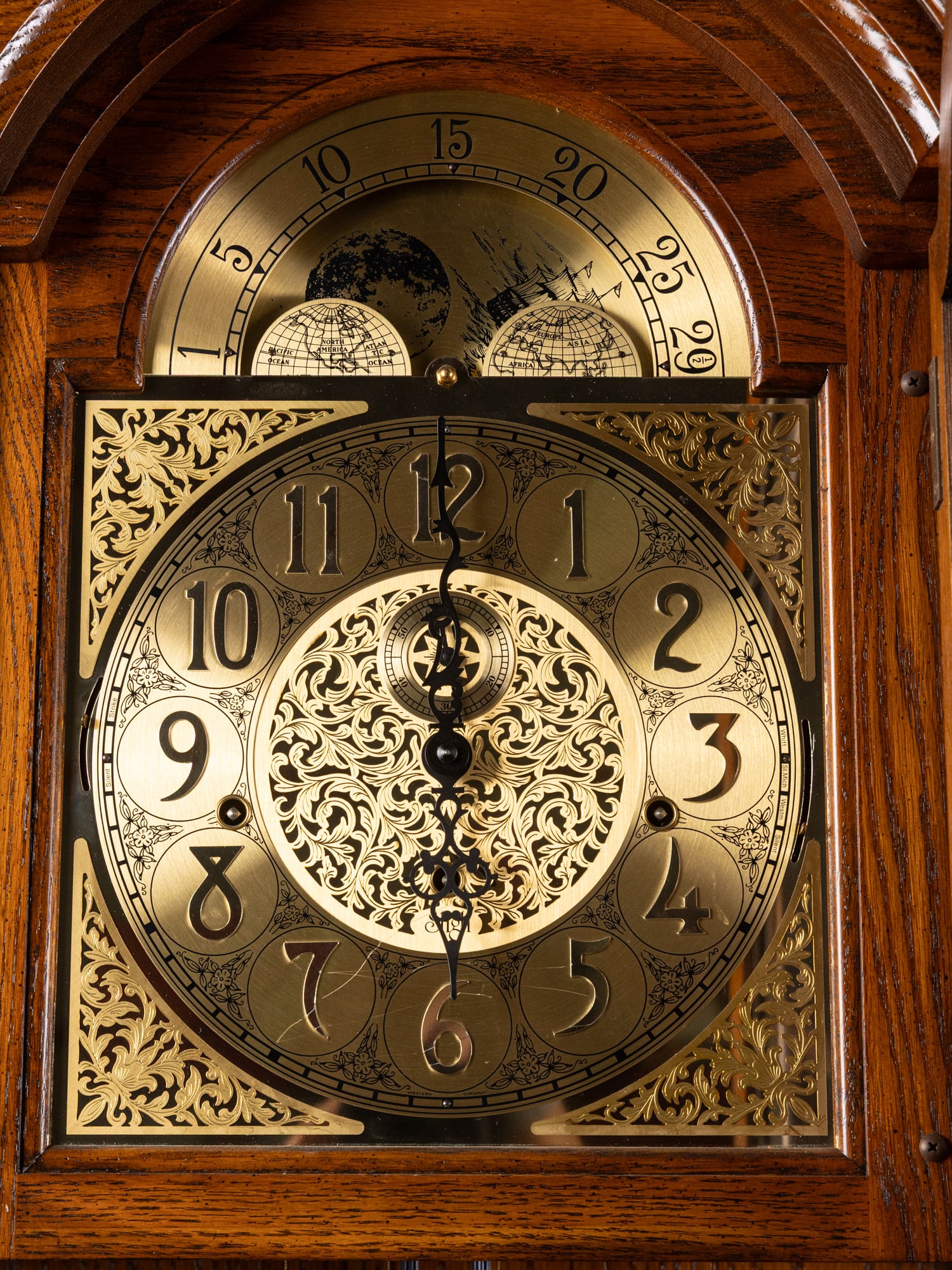 Sligh Vintage Grandfather Clock - 6