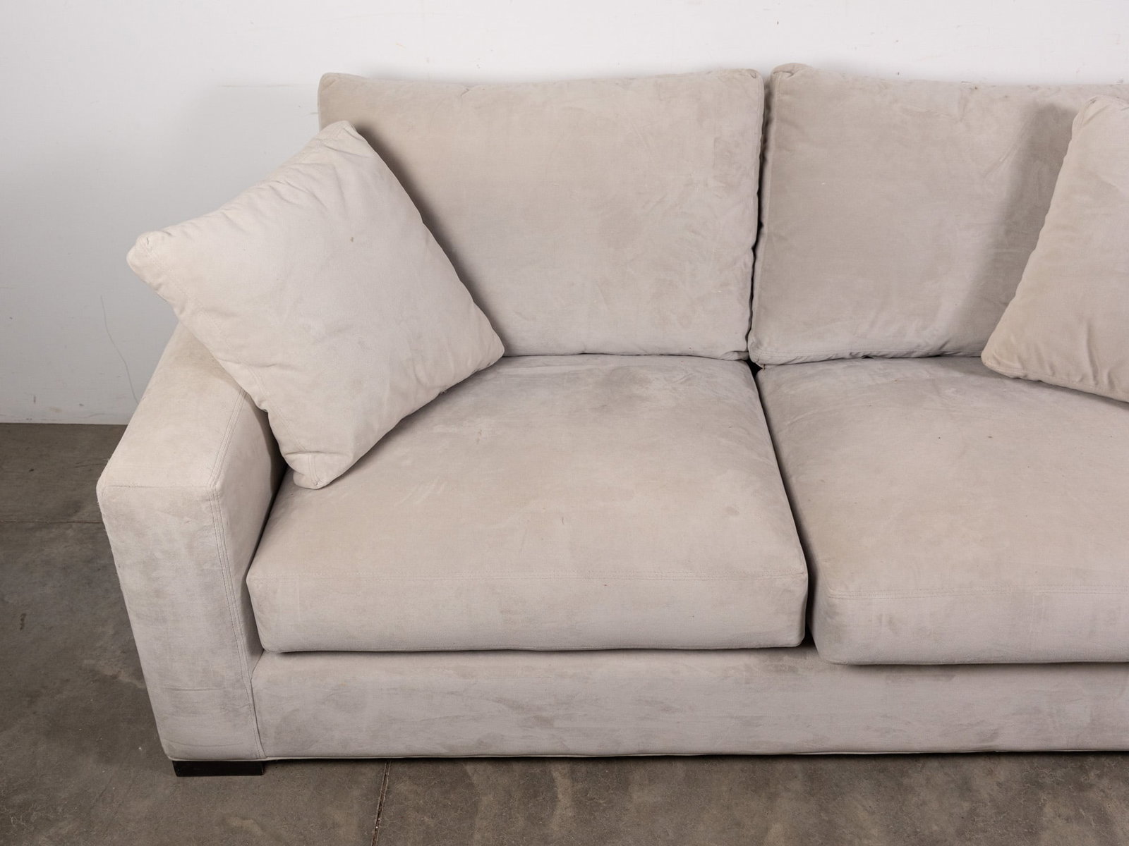 Contemporary Grey Sofa with Modern Silhouette - 2