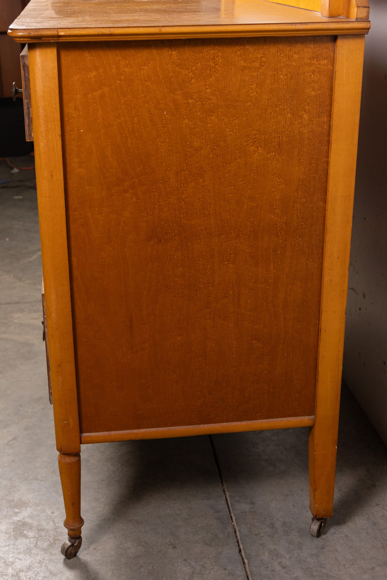 Vintage Early 20th Century Birdseye Maple Dresser - 7