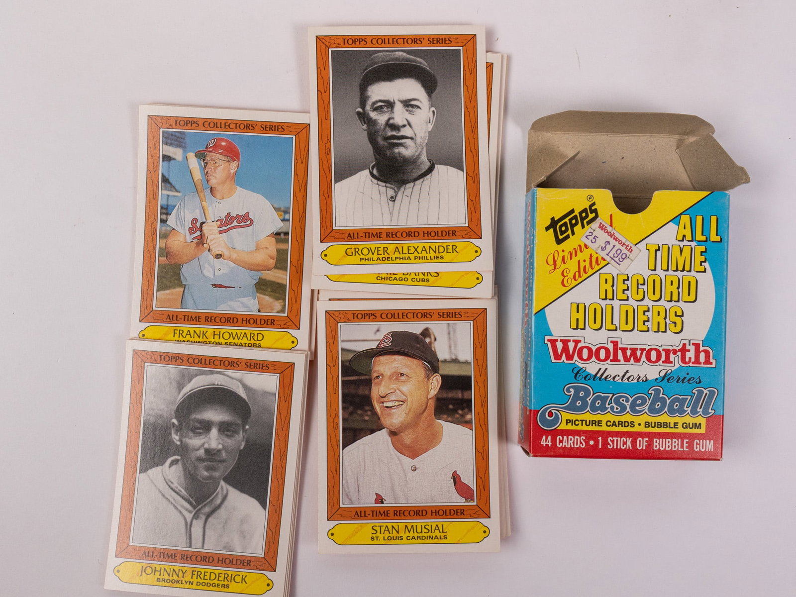 Assortment of Vintage - Modern Baseball Cards - 3