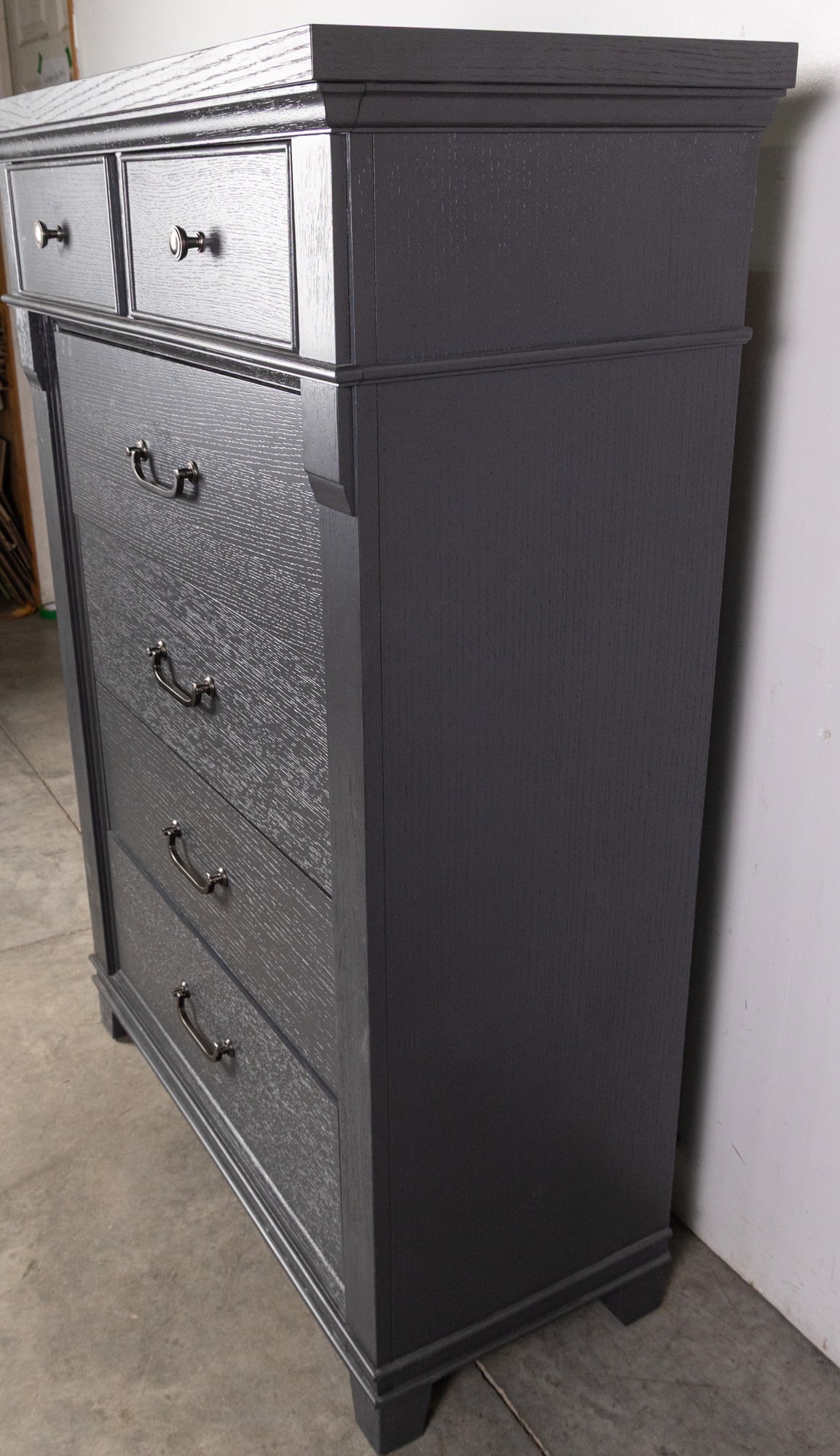 Contemporary Six Drawer Chest of Drawers - 2