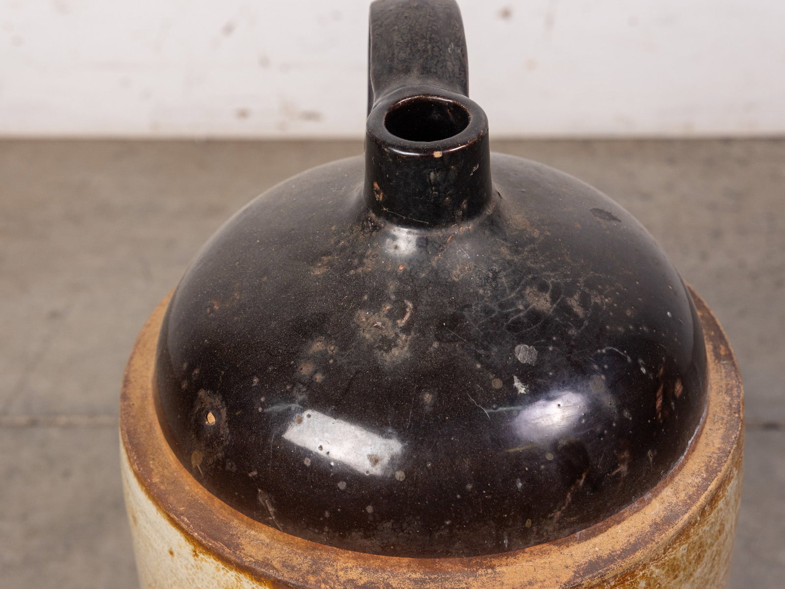 Large Brown and White Stoneware Jug - 2