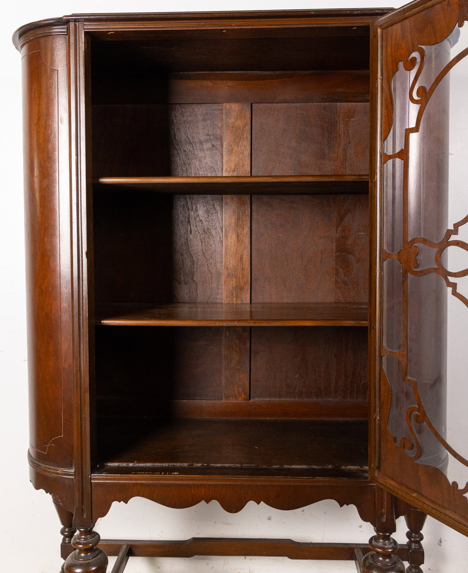 Vintage Jacobean Style Curio/China Cabinet - 3