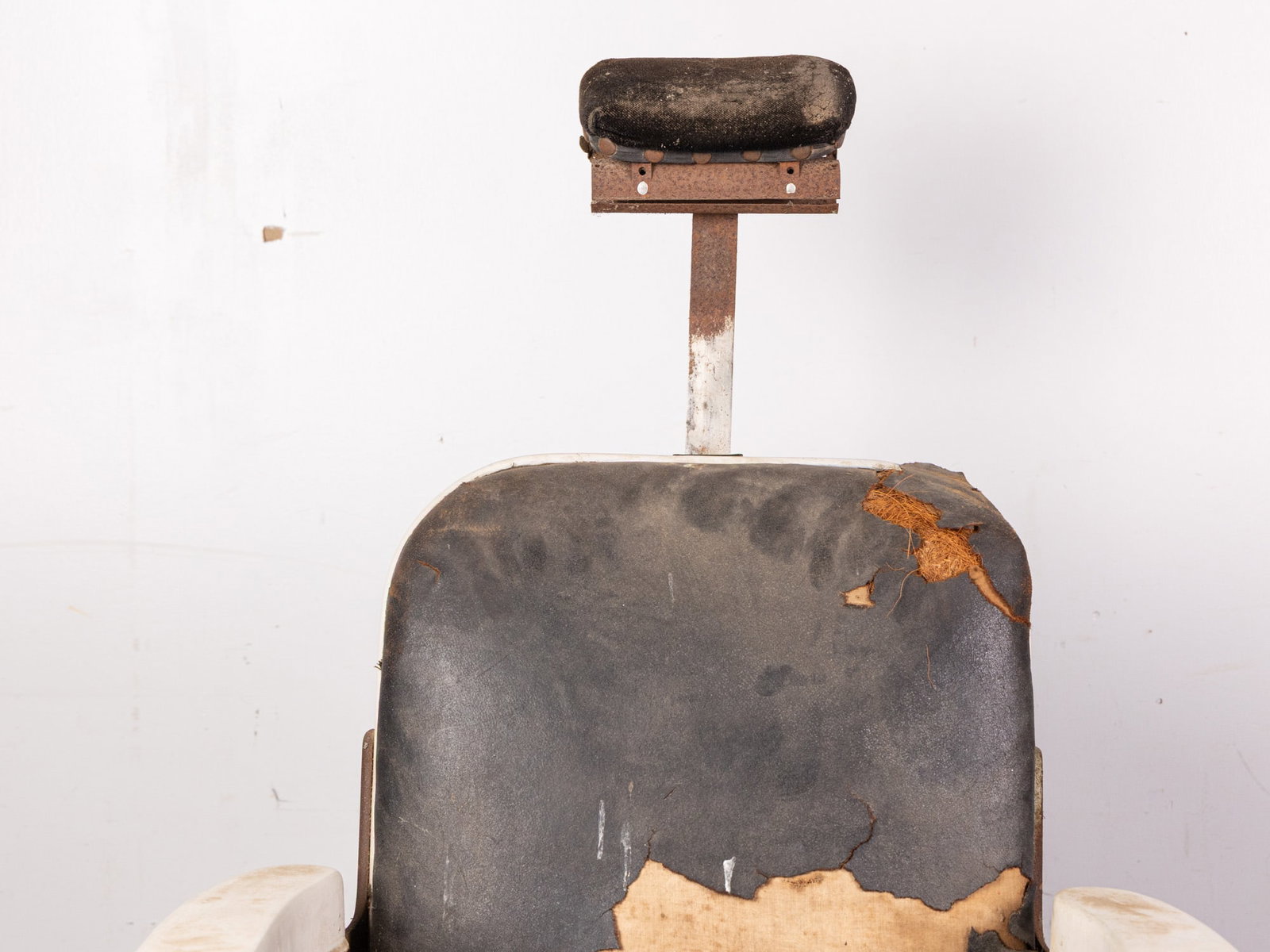 Antique Theo A. Kochs Barber Chair - 3