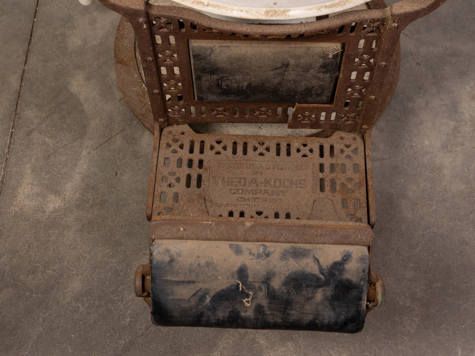 Antique Theo A. Kochs Barber Chair - 4
