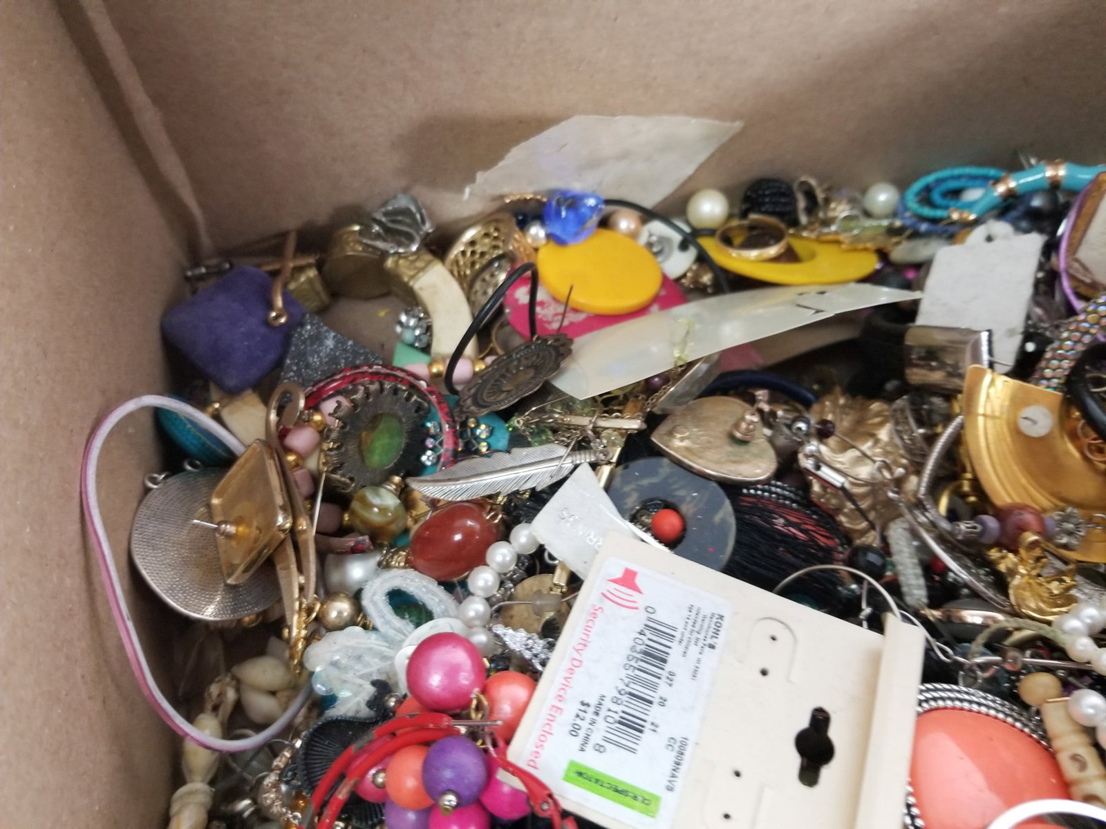 Costume and Fashion Jewelry Lot - 7