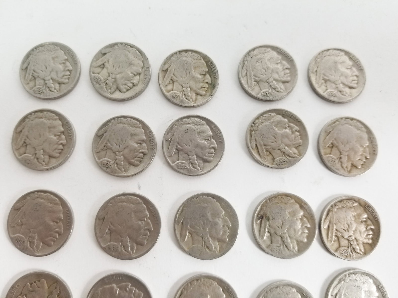 32 Buffalo Nickels with Visible Dates - 2