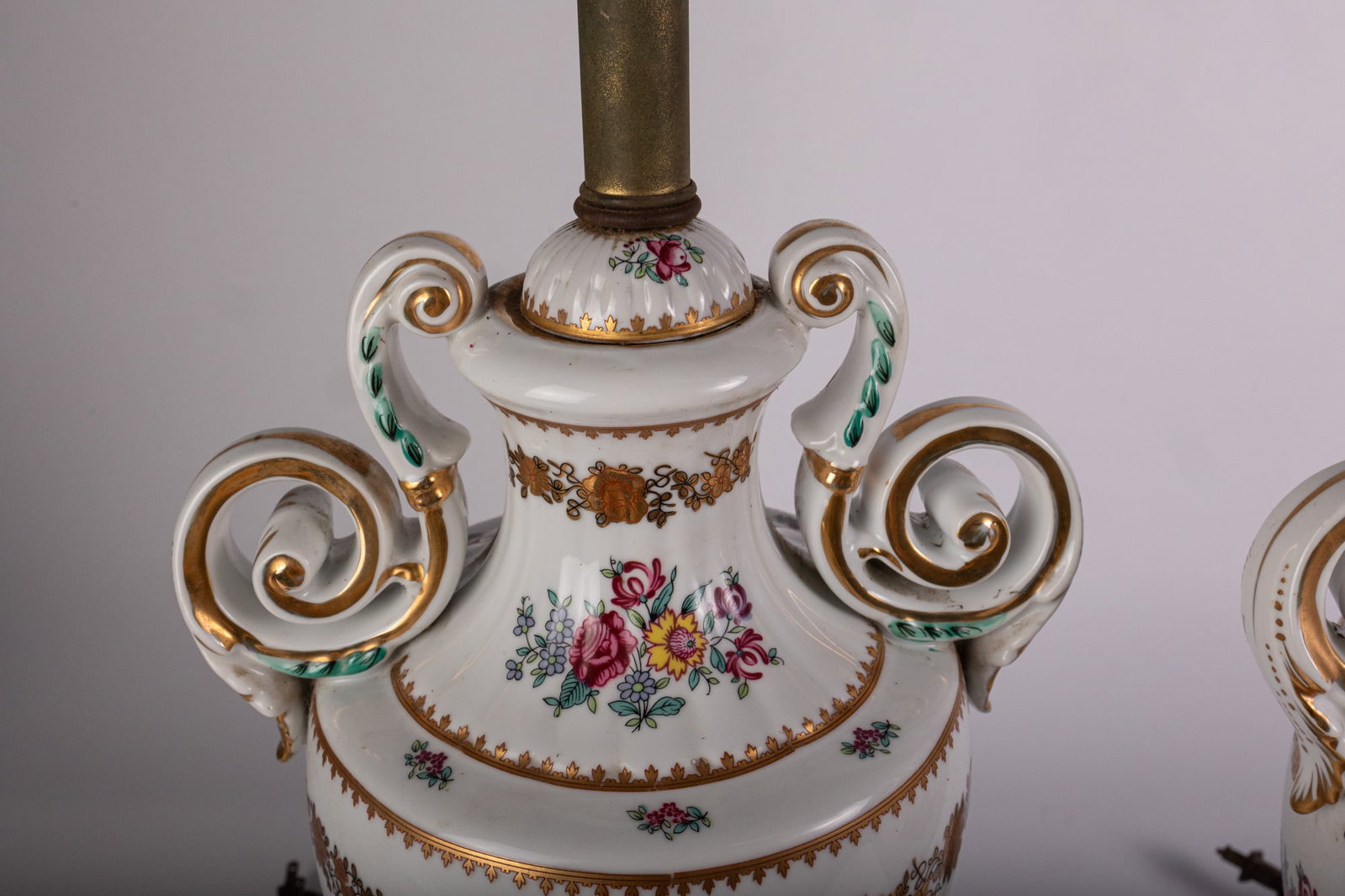Pair of Frederick Cooper Porcelain Table Lamps - 7