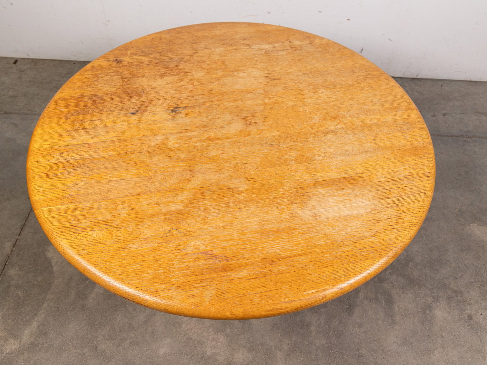 Vintage Saarinen Style Mid Century Modern Oak and Metal Tulip Table - 2