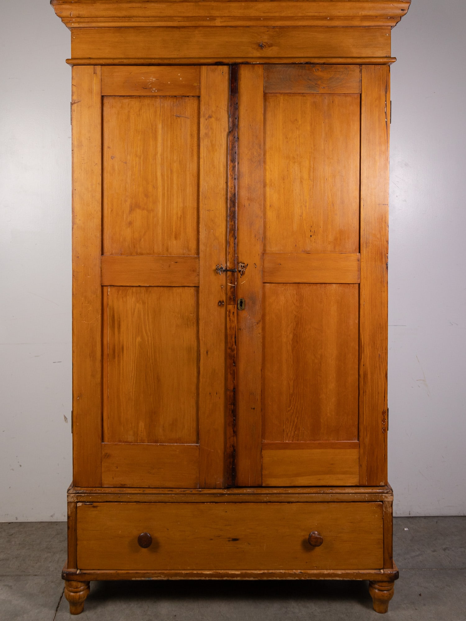 Primitive Rustic Wardrobe Cabinet (1 of 10)