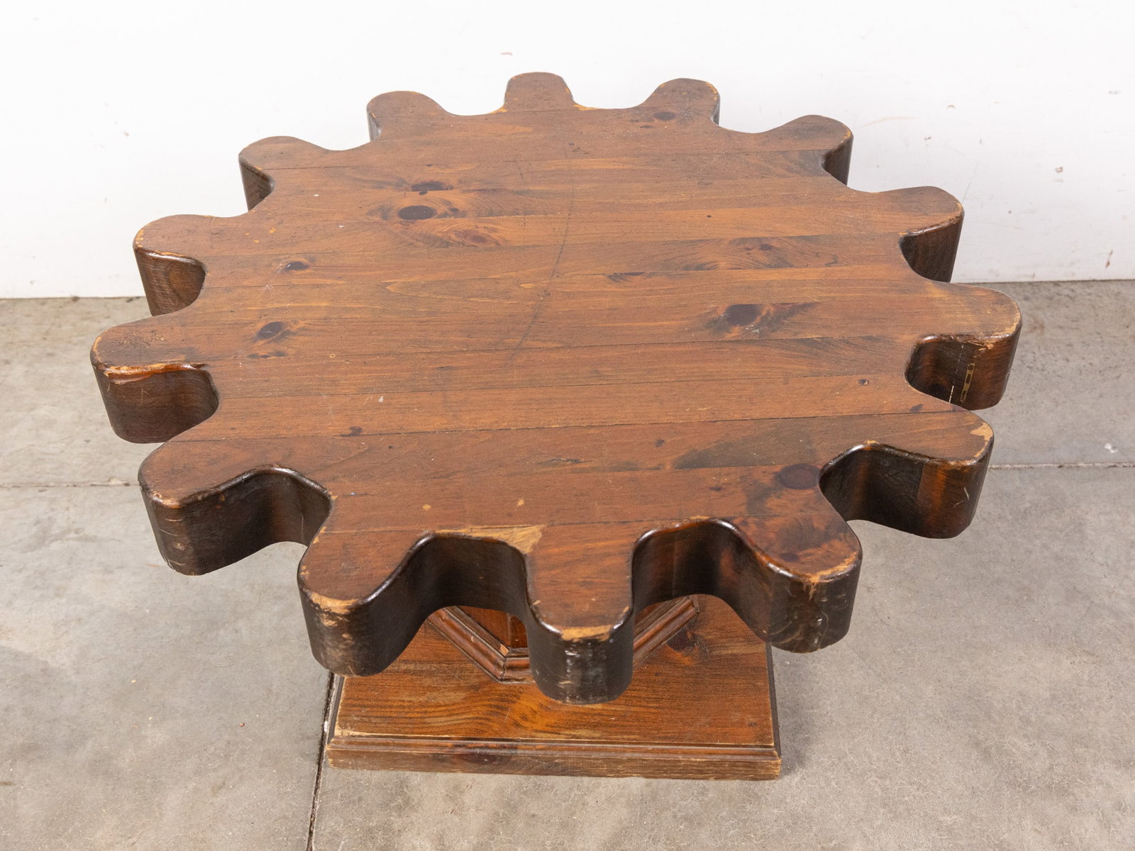 Unique Vintage Gear Shaped Accent Table - 2