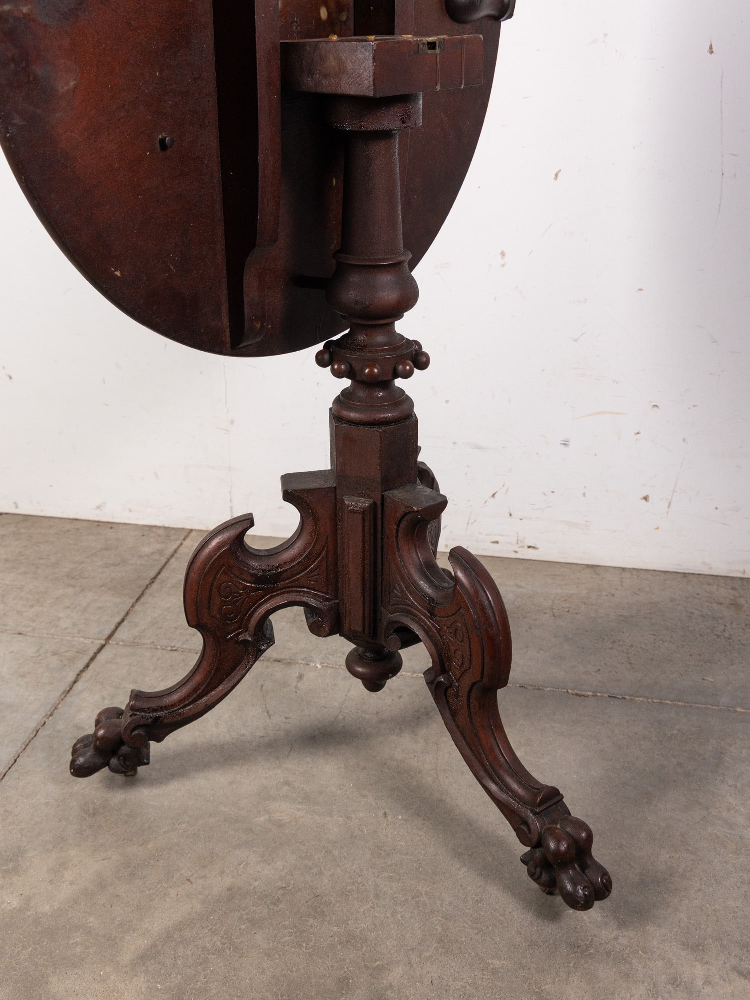 Antique Victorian Tilt Top Chess Table - 3