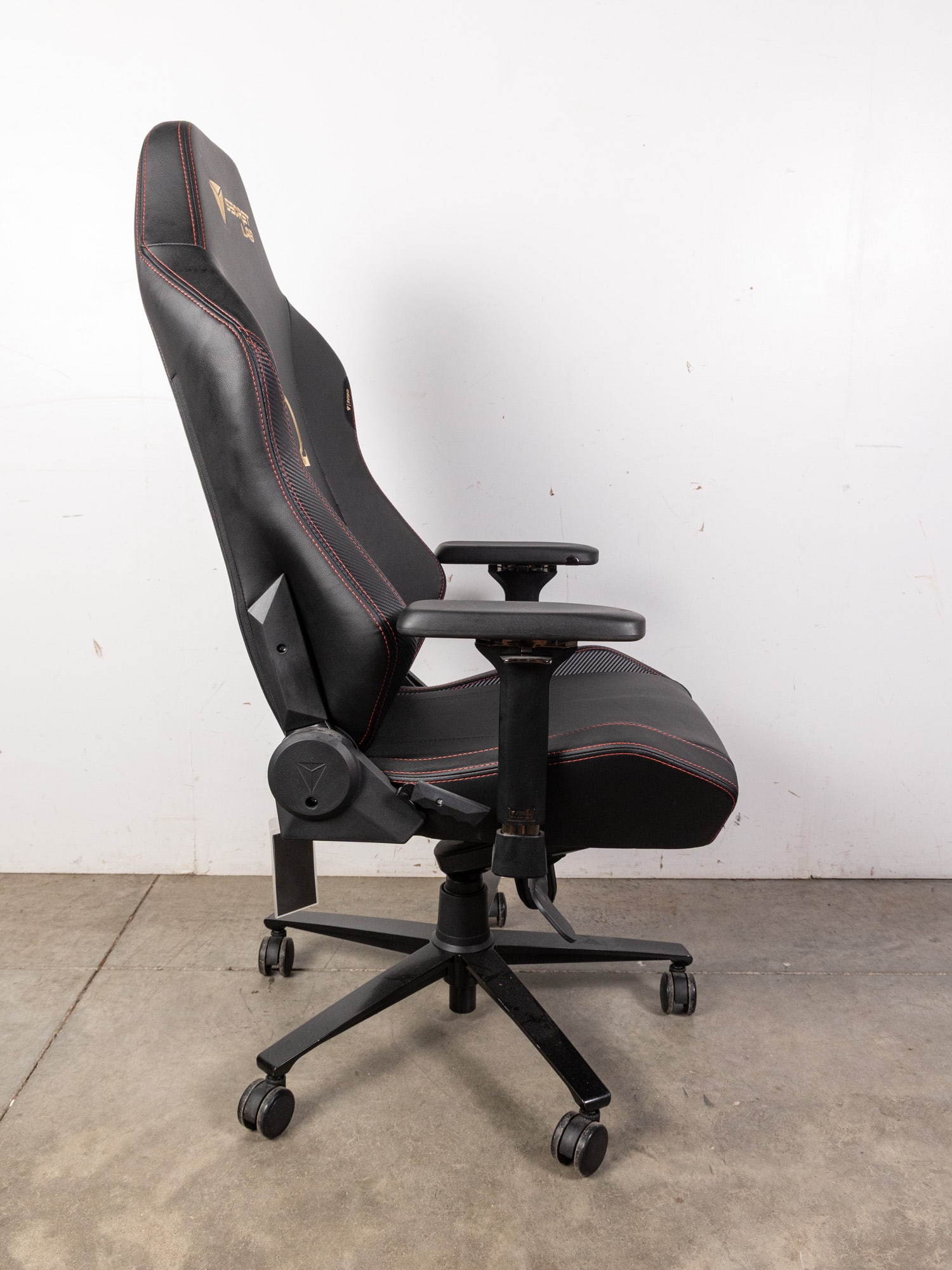 Secretlab OMEGA 2020 Gaming Chair - 4