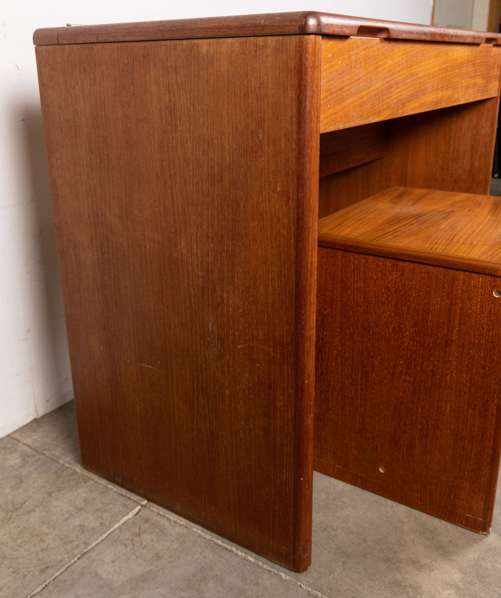 Mid Century Modern Teak Desk with Bench - 5