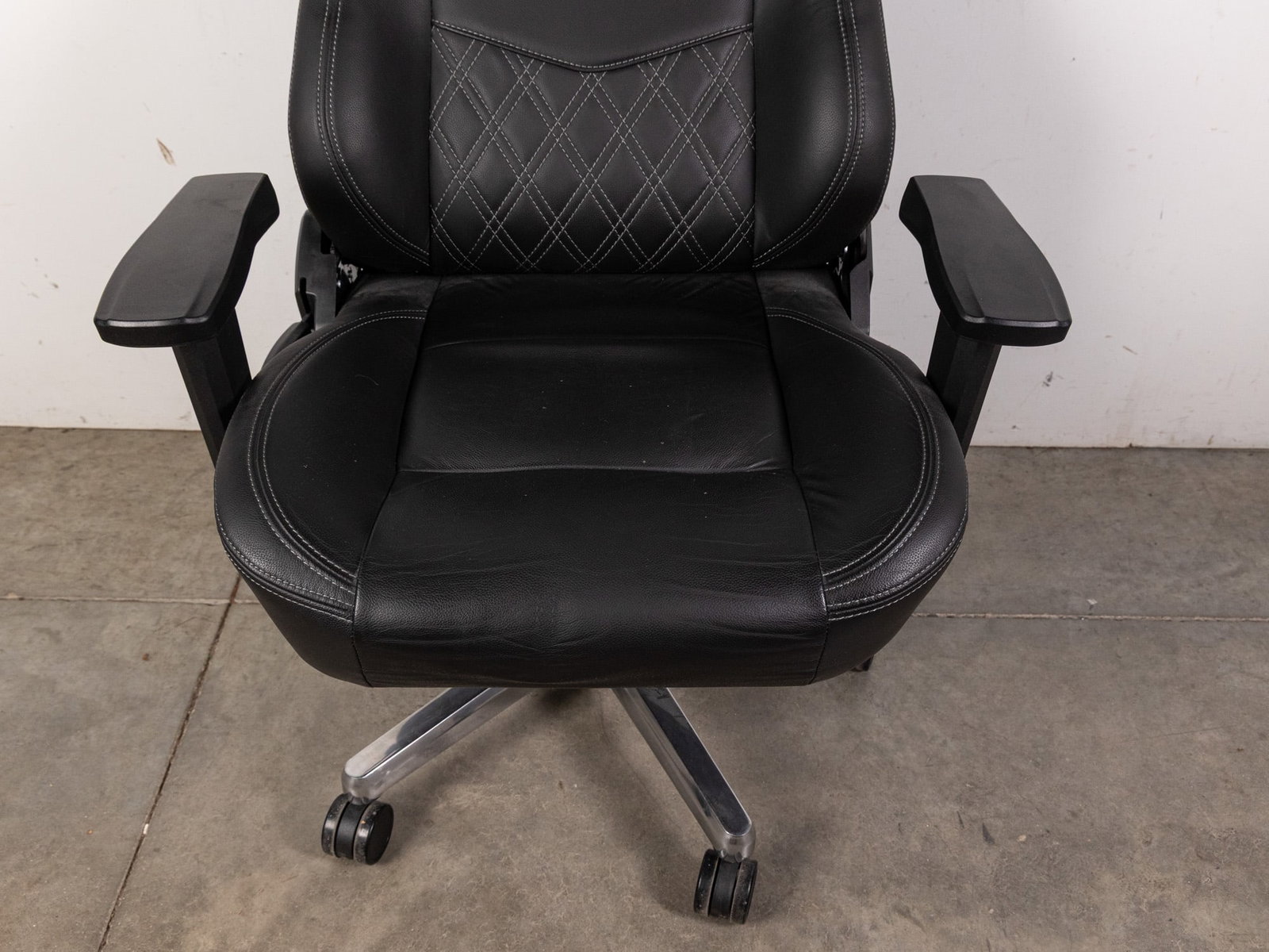 AKRacing Gaming Chair - 3