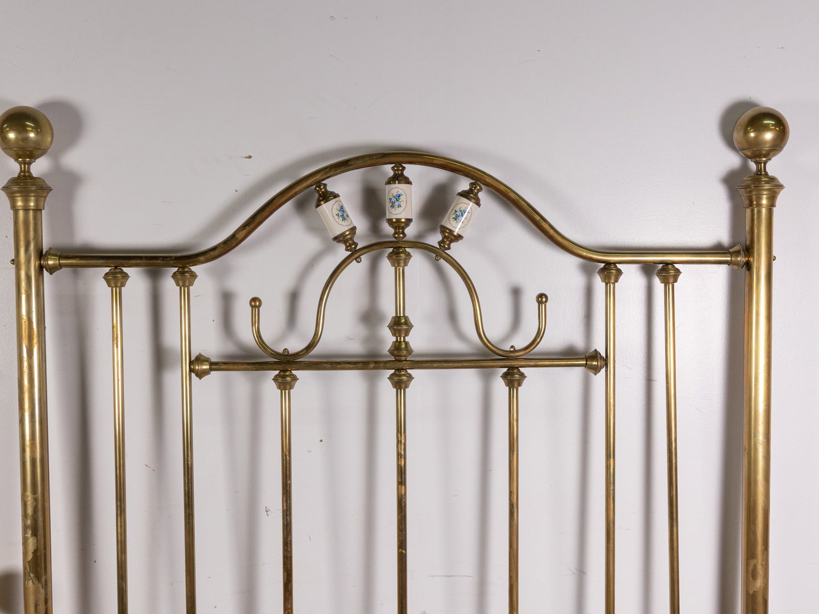 Vintage Brass Full Sized Bed Frame with Floral Accent - 3