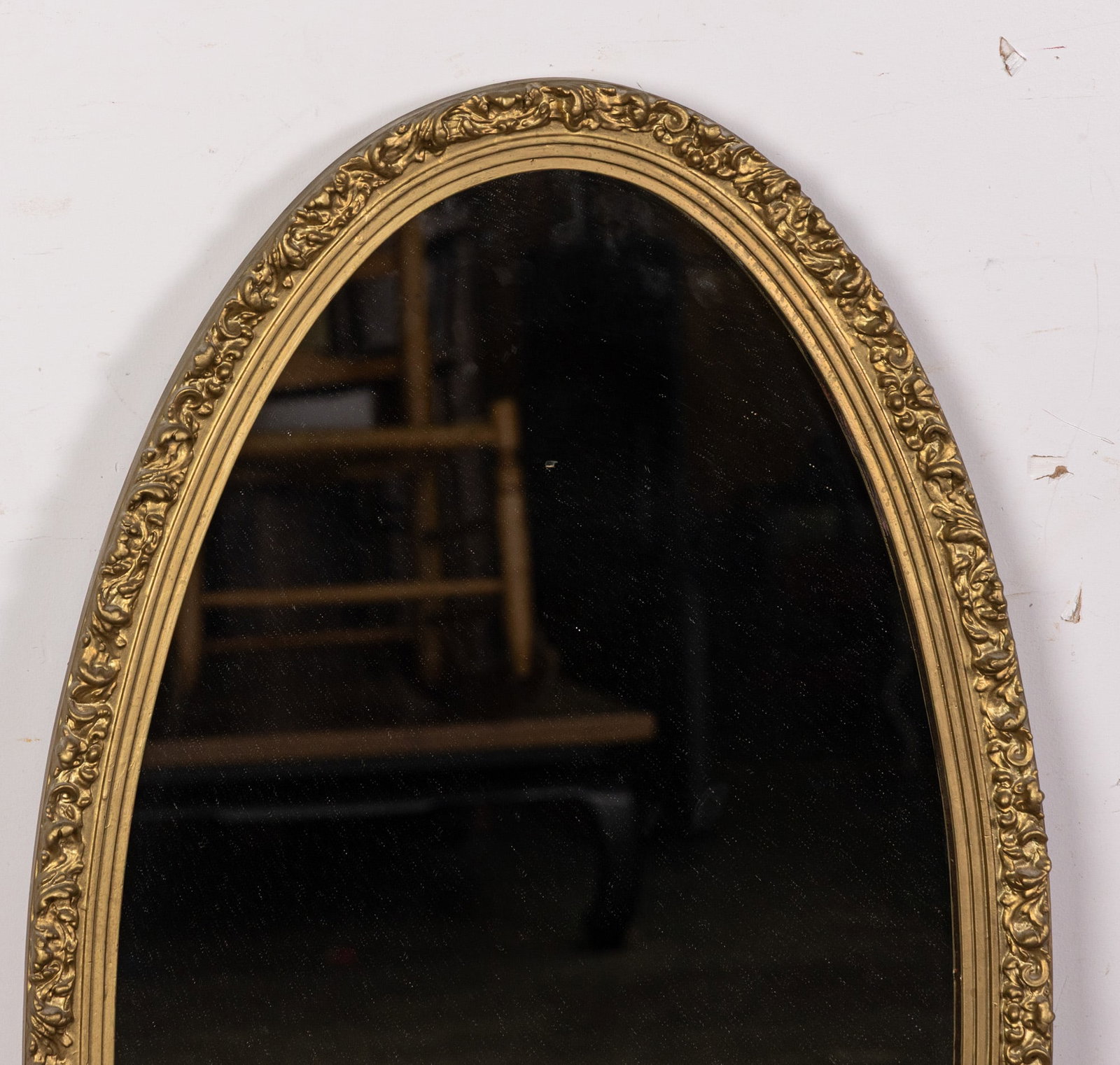 Ornate Gold Toned Wall Mounted Oval Mirror - 3