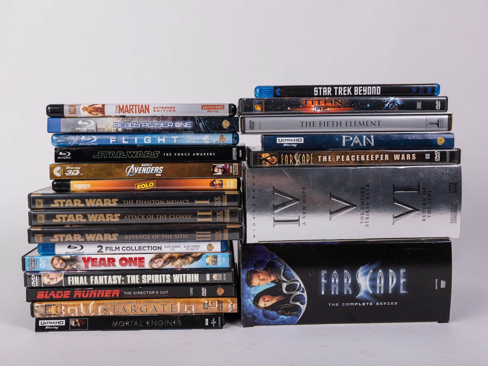 Assortment of Hero DVDs: Star Wars - Farscape - Blade Runner - and more Size 7" x 12" x 12" Literature Brooks Auction – Online Auction Terms & Conditions Contact: (856) 694-2960 | info@brooks.auction READ BEFORE YOU