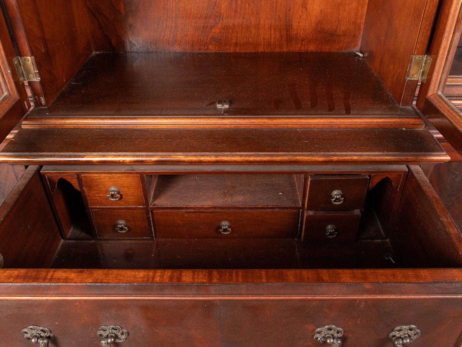 Vintage Breakfront China Cabinet - 5