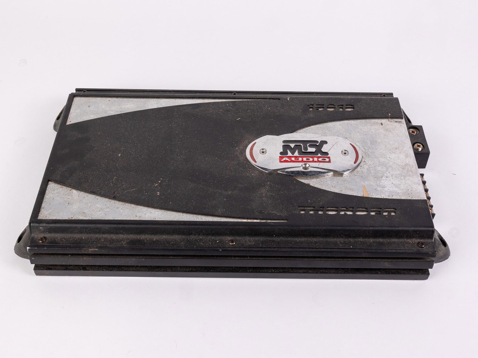 MTX Audio Thunder 1501D Car Amplifier: MTX Audio Thunder 1501D Car Amplifier Size 2" x 16" x 10" Literature Brooks Auction – Online Auction Terms & Conditions Contact: (856) 694-2960 | info@brooks.auction READ BEFORE YOU BID: We