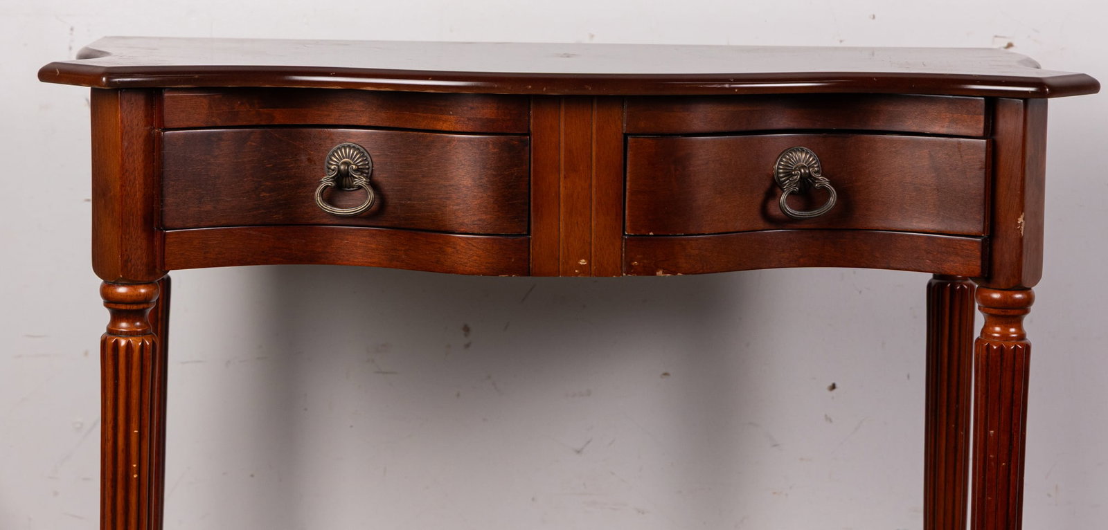 Antique Style Small Sideboard/Hallway Table - 2
