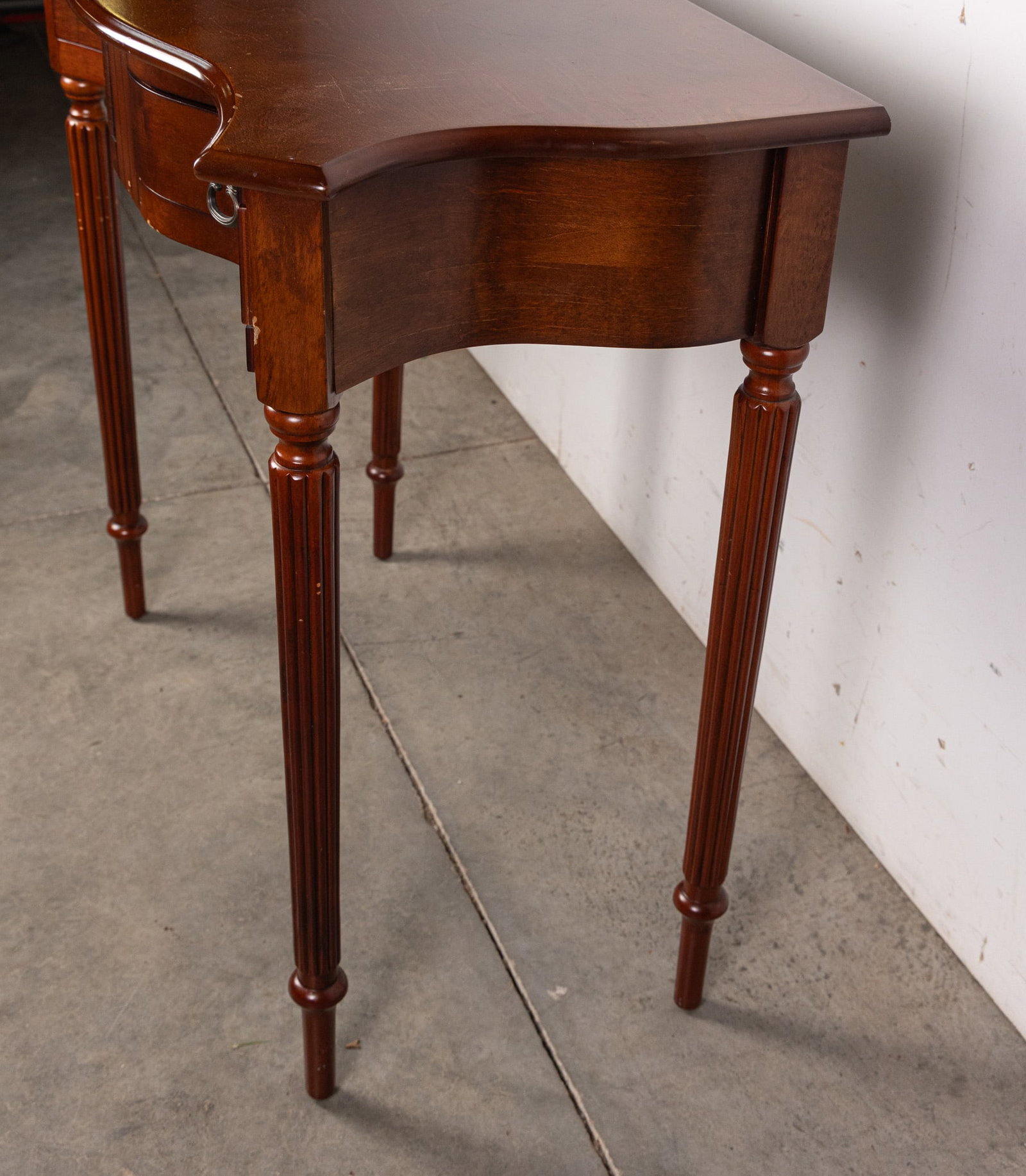 Antique Style Small Sideboard/Hallway Table - 4