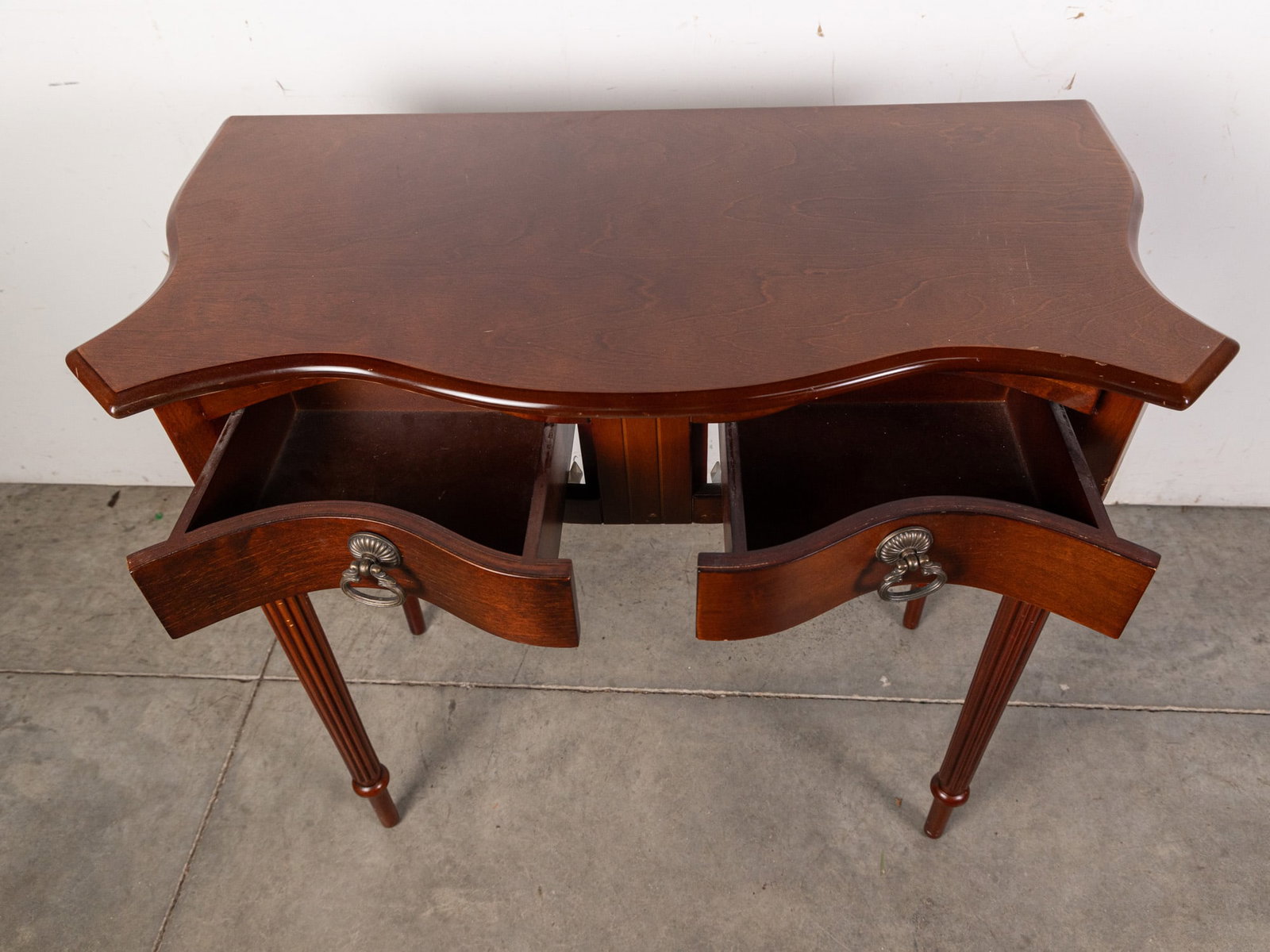 Antique Style Small Sideboard/Hallway Table - 6